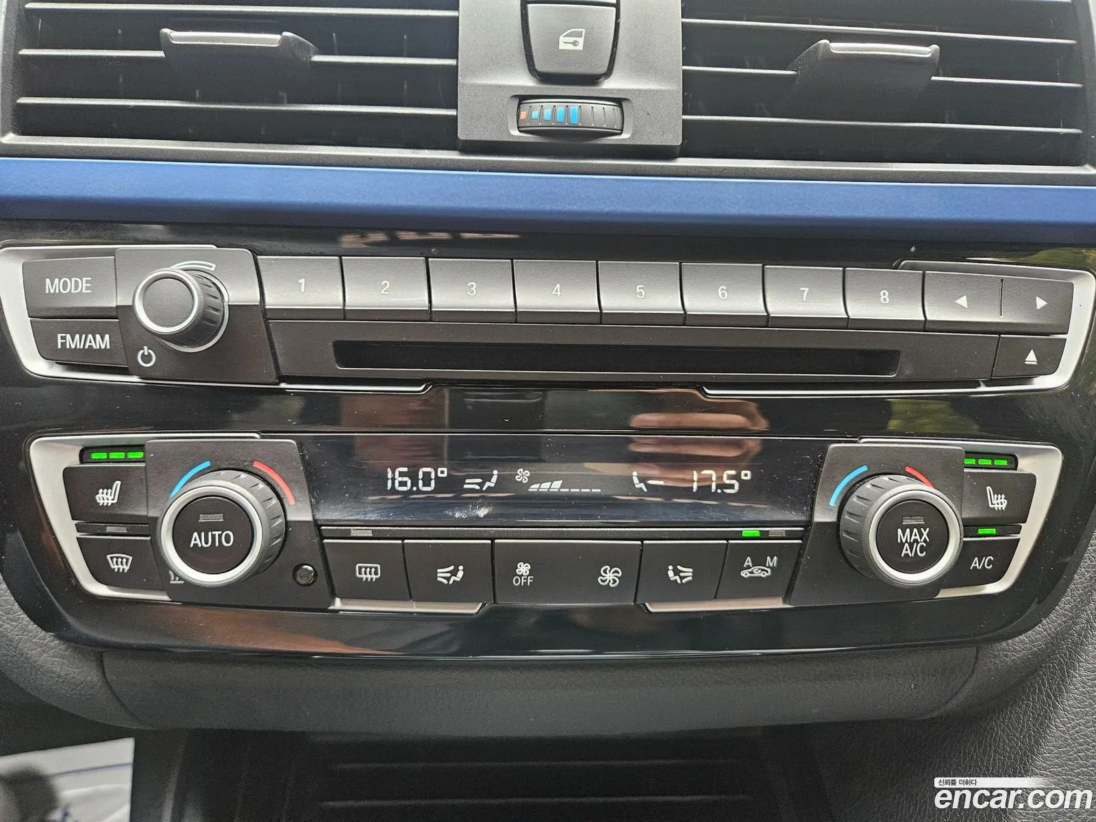 BMW 3 Series 2018 — 3