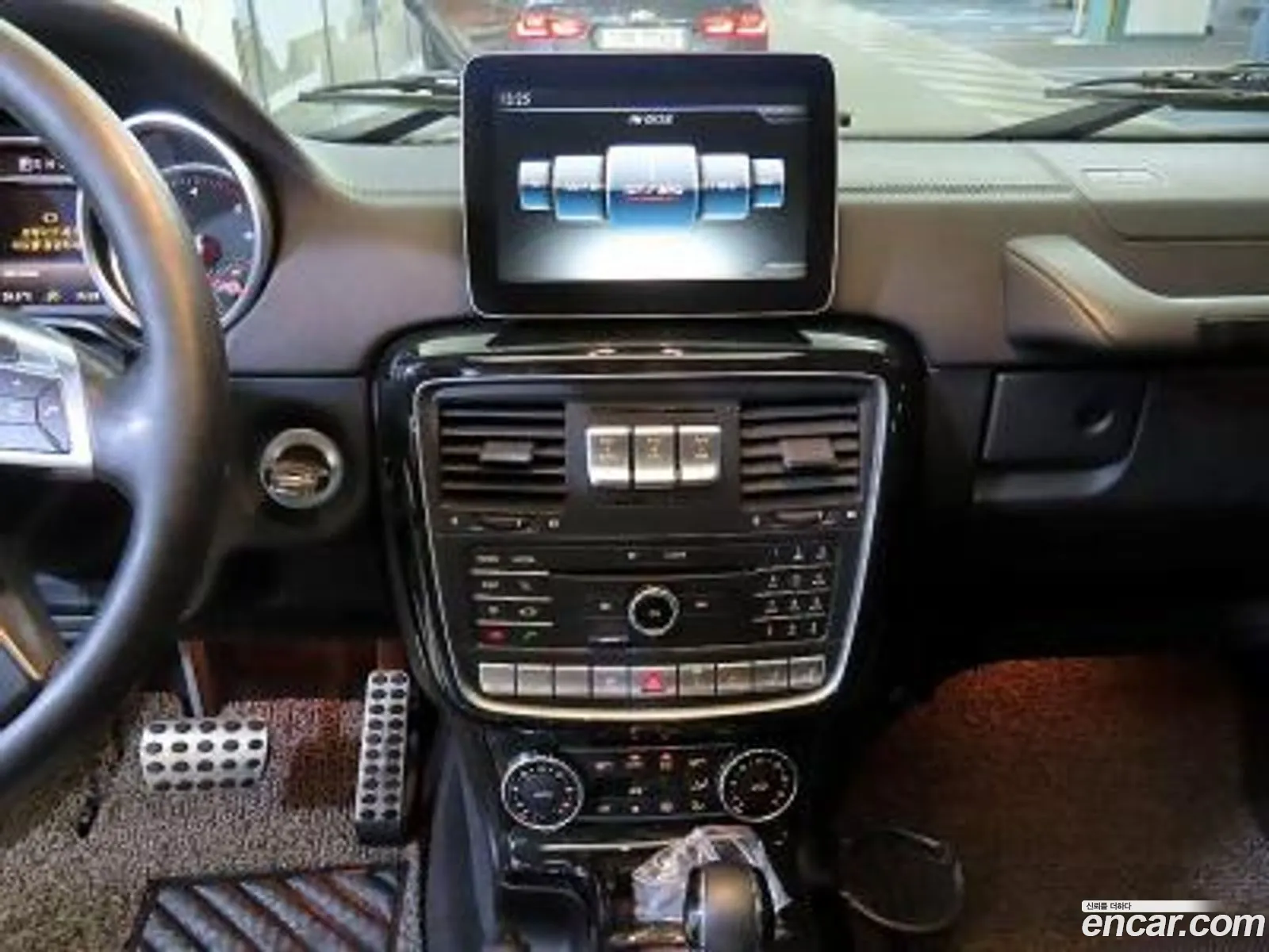 Mercedes-Benz G-Class W463 2017 — 19