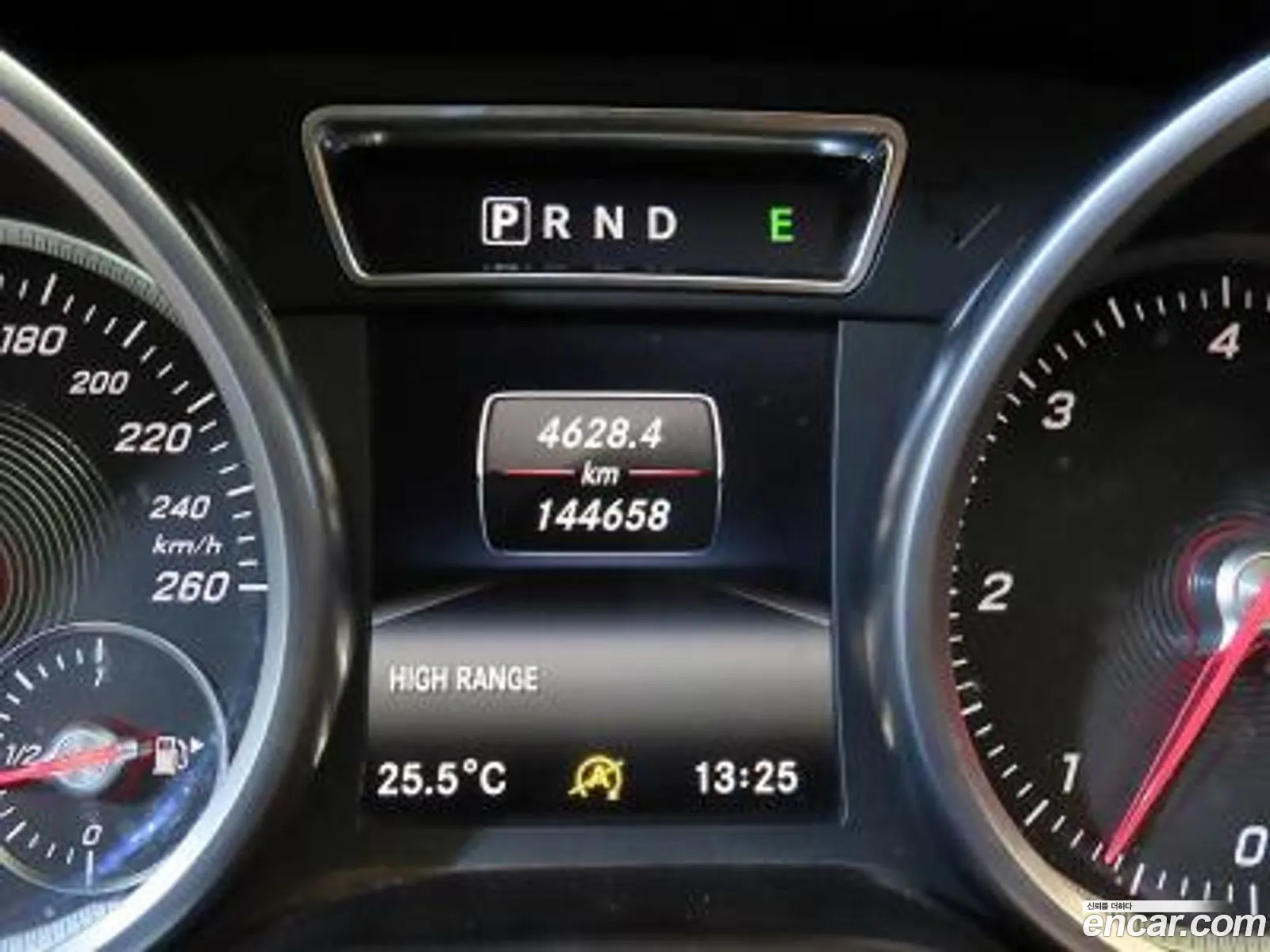 Mercedes-Benz G-Class W463 2017 — 6