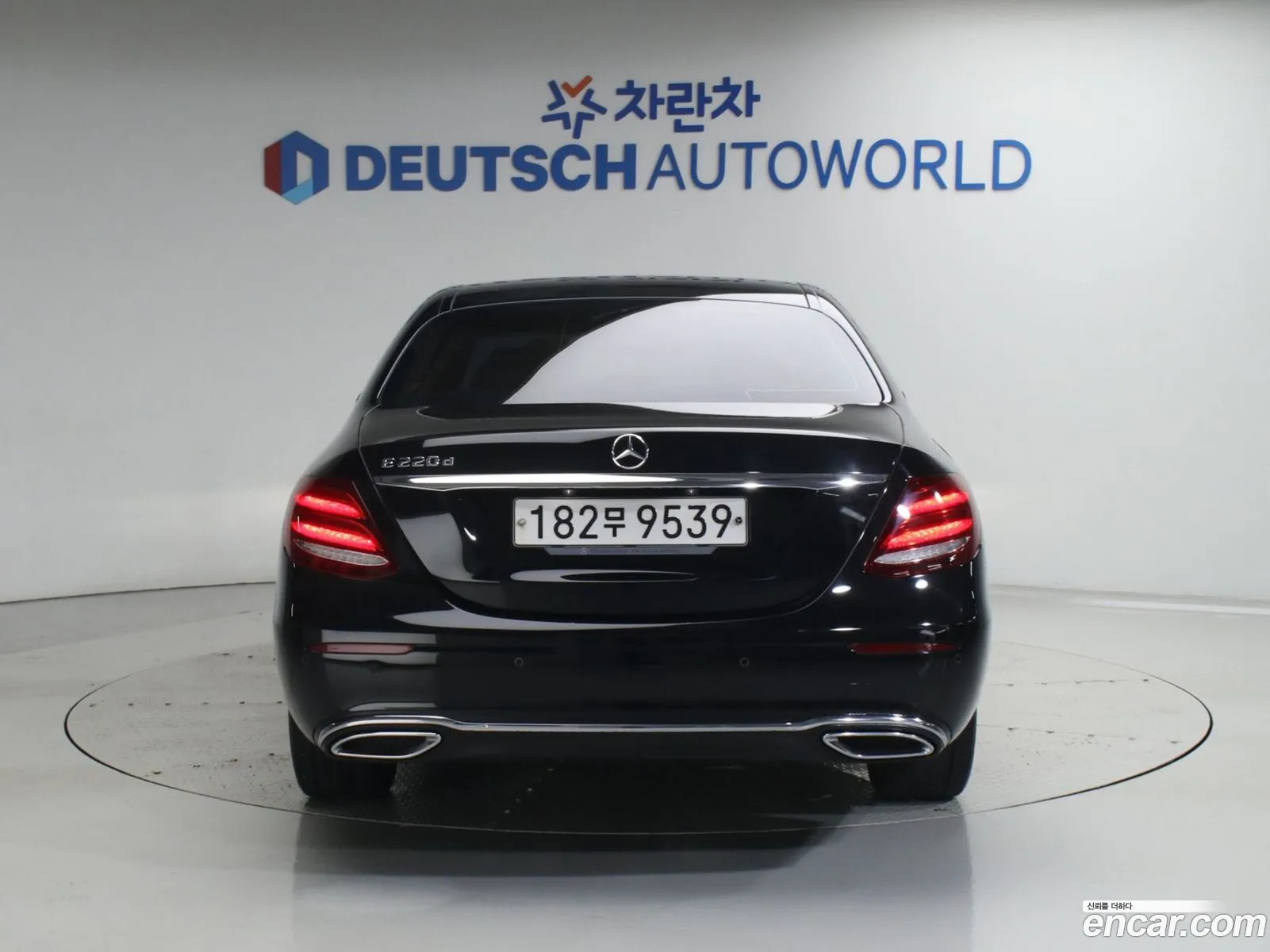 Mercedes-Benz E-Class W213 2019 — 17