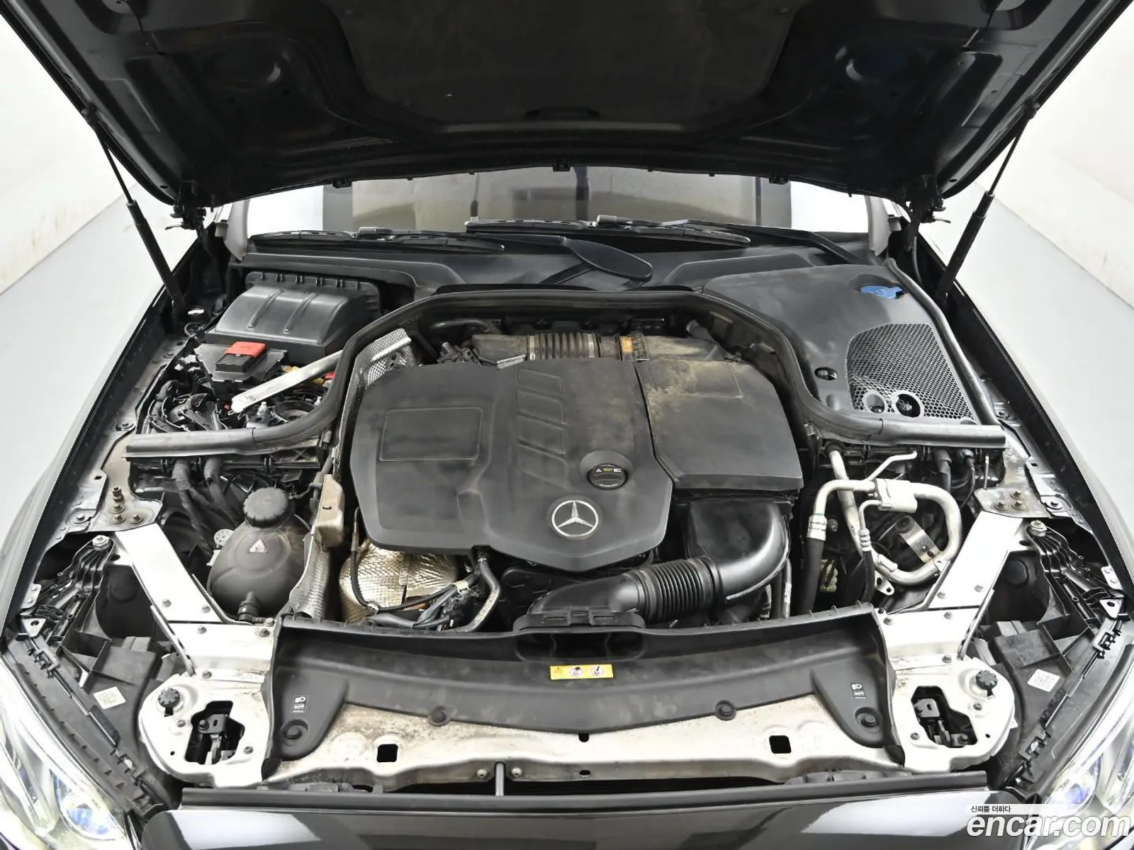 Mercedes-Benz E-Class W213 2019 — 20