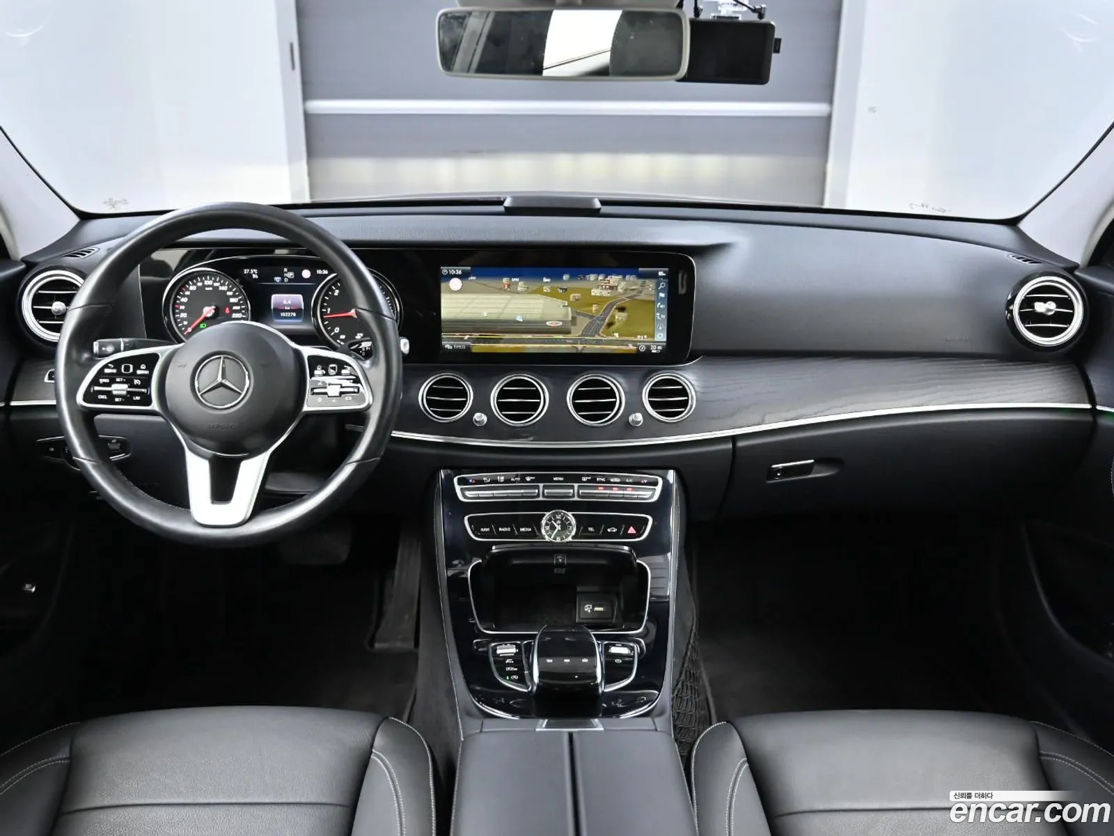 Mercedes-Benz E-Class W213 2019 — 16