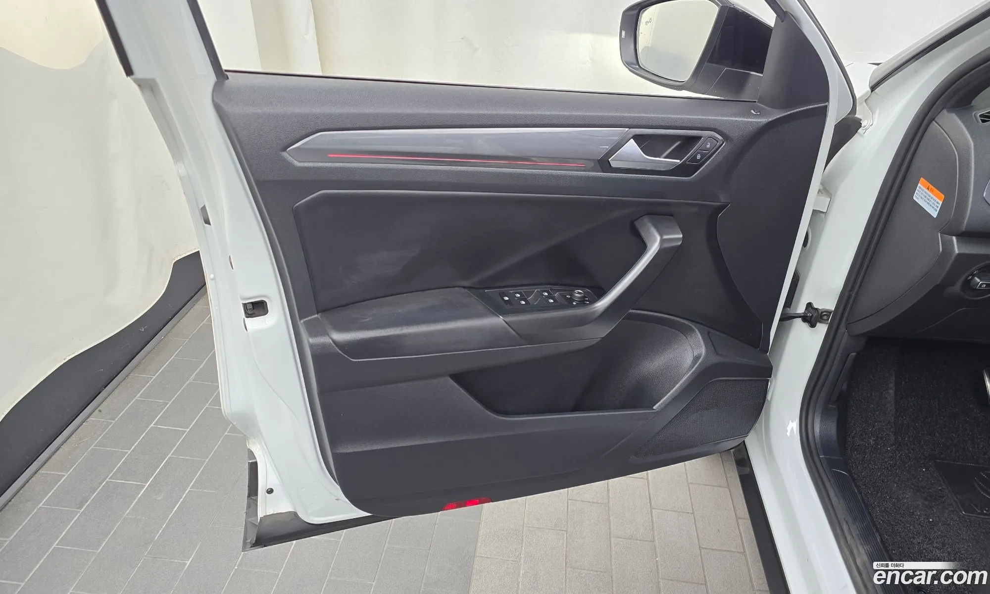 Volkswagen T-Roc 2021 — 21