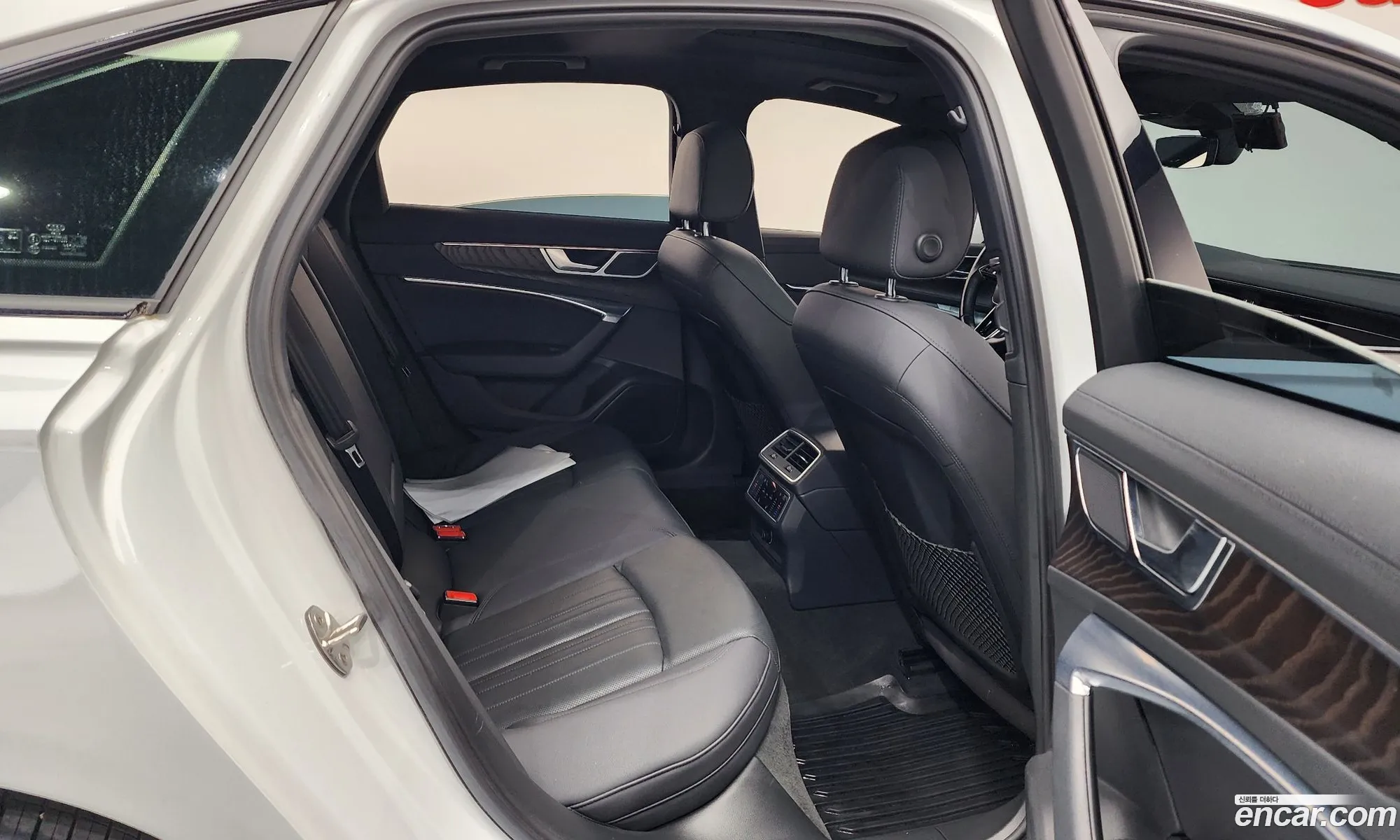 Audi A6 2019 WAUZZZF28LN009222 — 13
