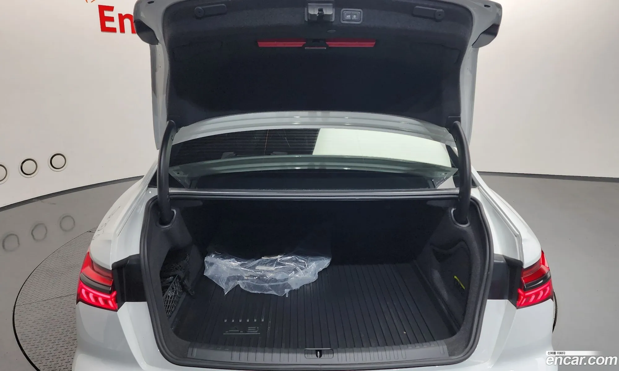 Audi A6 2019 WAUZZZF28LN009222 — 16