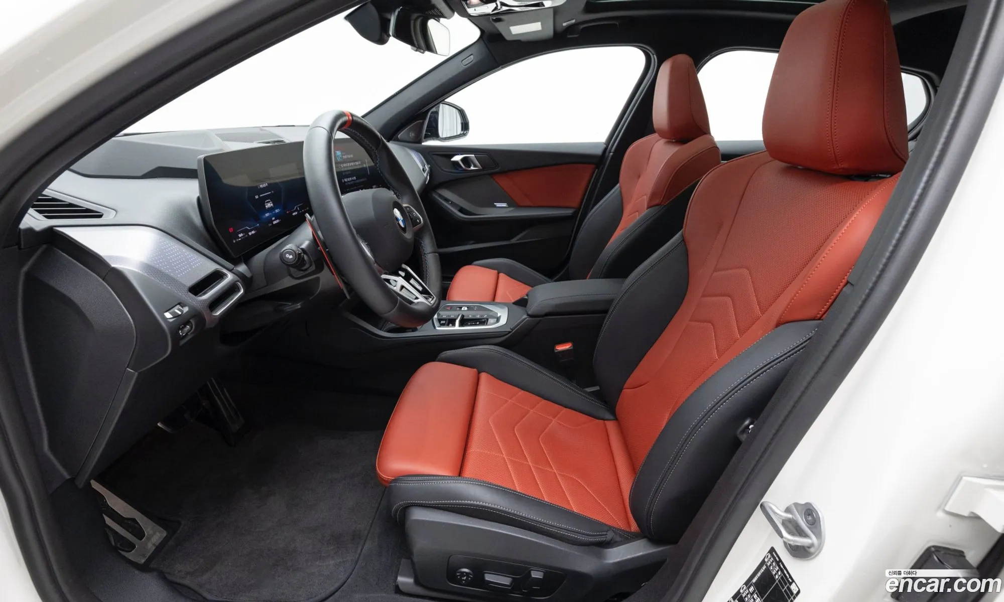 BMW 1 Series 2025 — 14