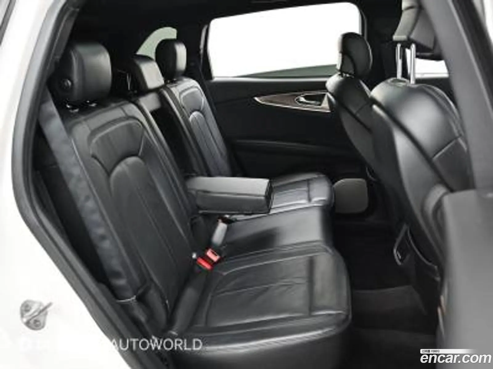 Lincoln MKX 2017 — 11