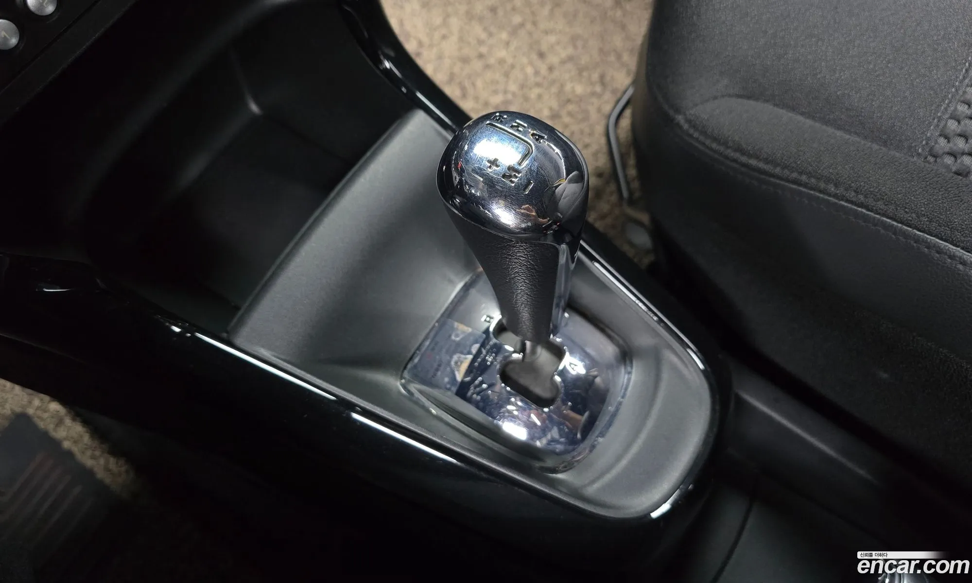 Citroen/DS DS3 2017 VF7SABHYMHW500855 — 14