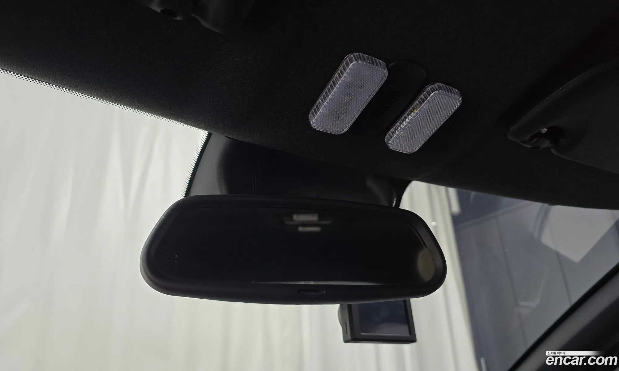 Citroen/DS DS3 2017 VF7SABHYMHW500855 — 17