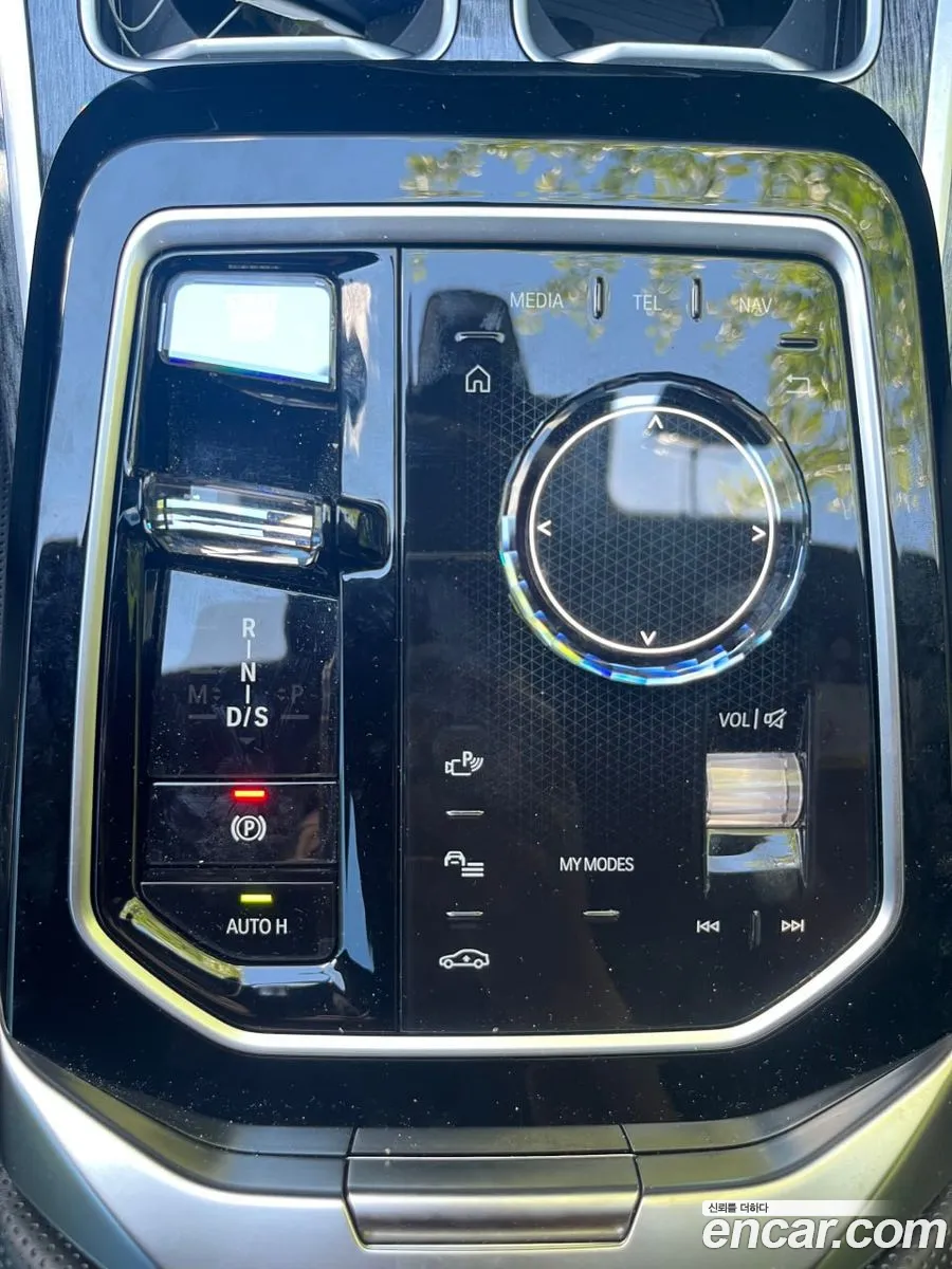 BMW 7 Series 2023 — 12