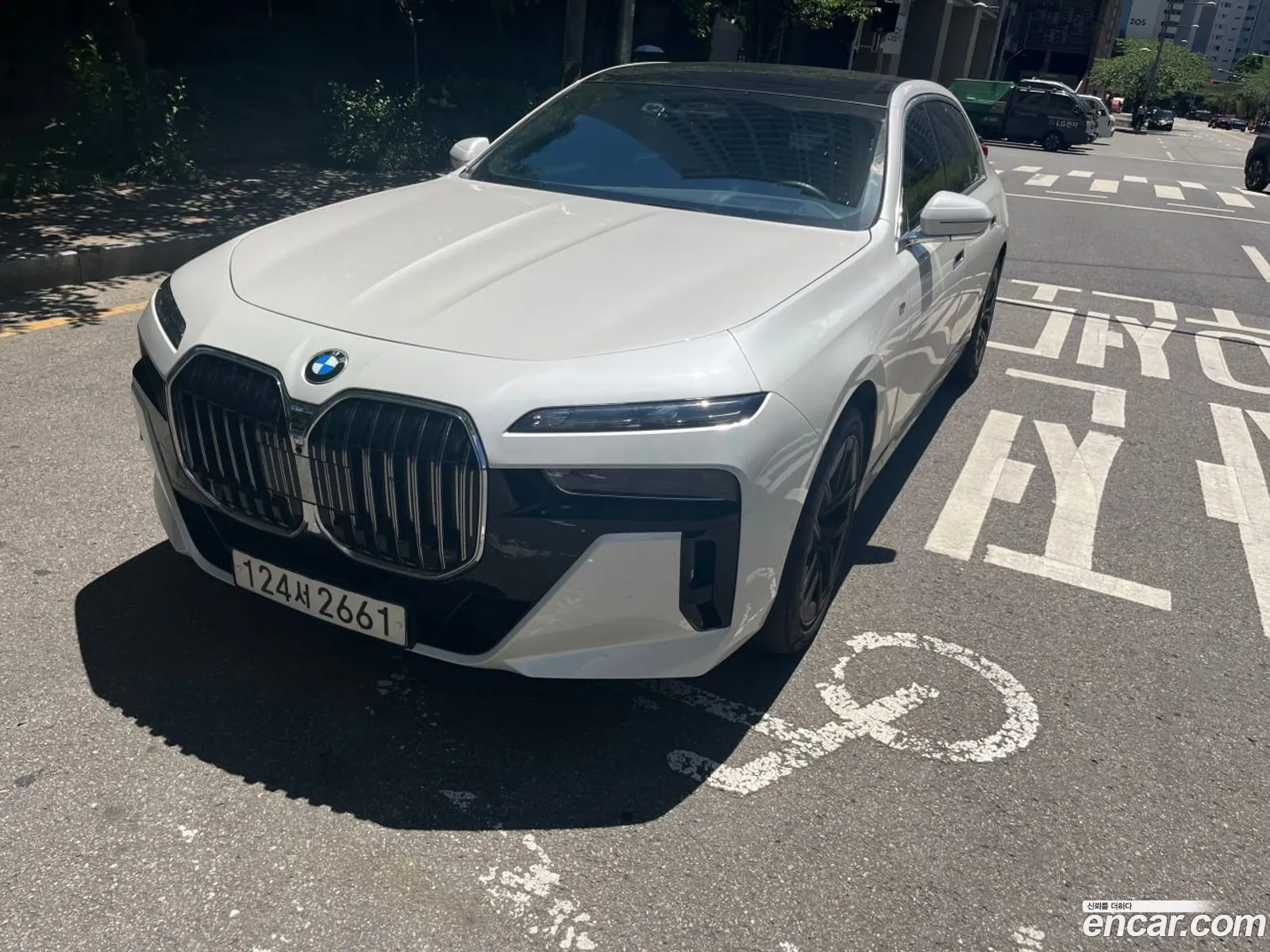 BMW 7 Series 2023 — 9