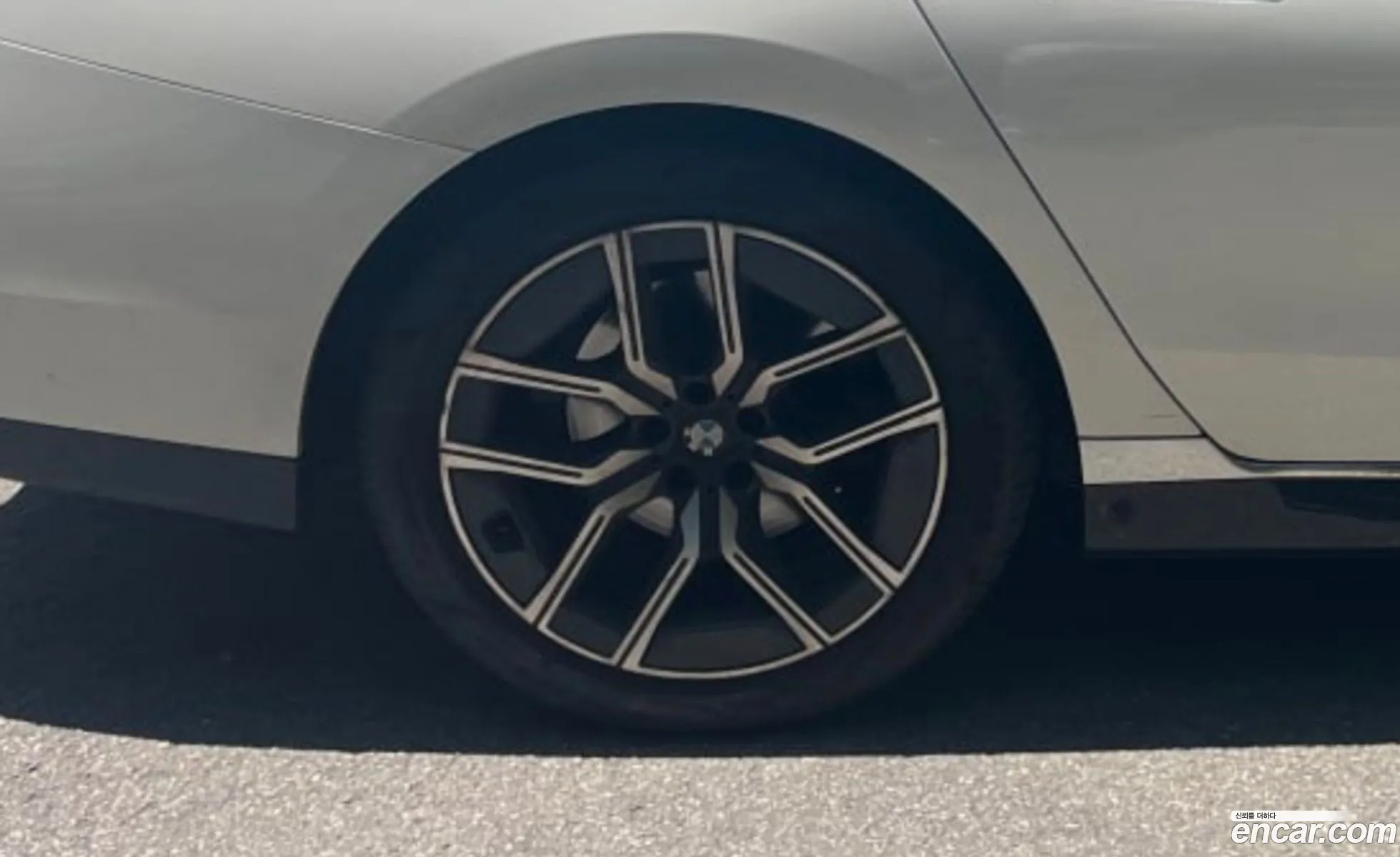 BMW 7 Series 2023 — 2