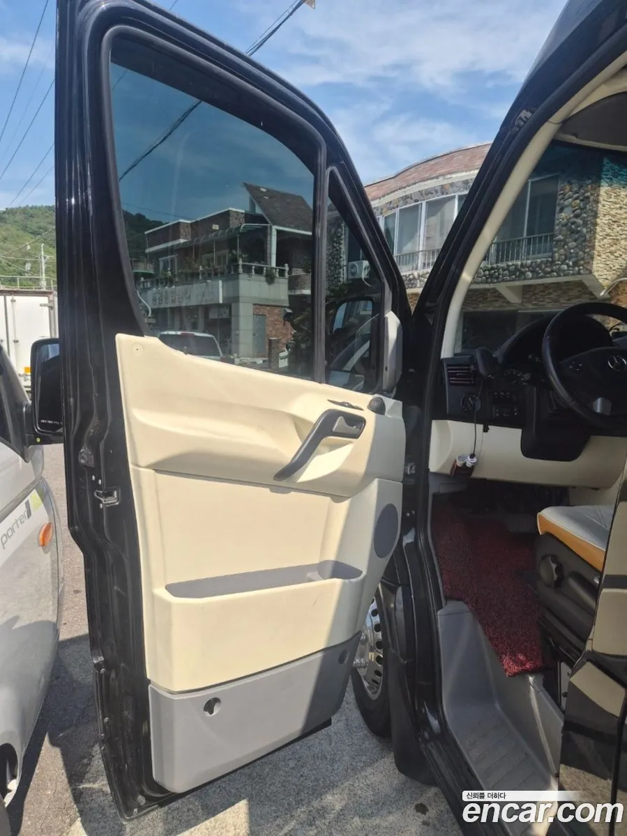 Mercedes-Benz Sprinter 2017 — 11