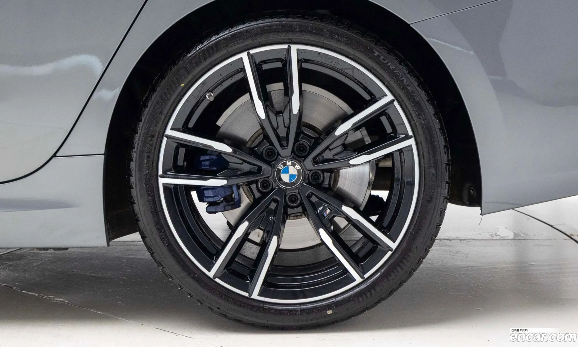 BMW 3 Series 2024 — 13