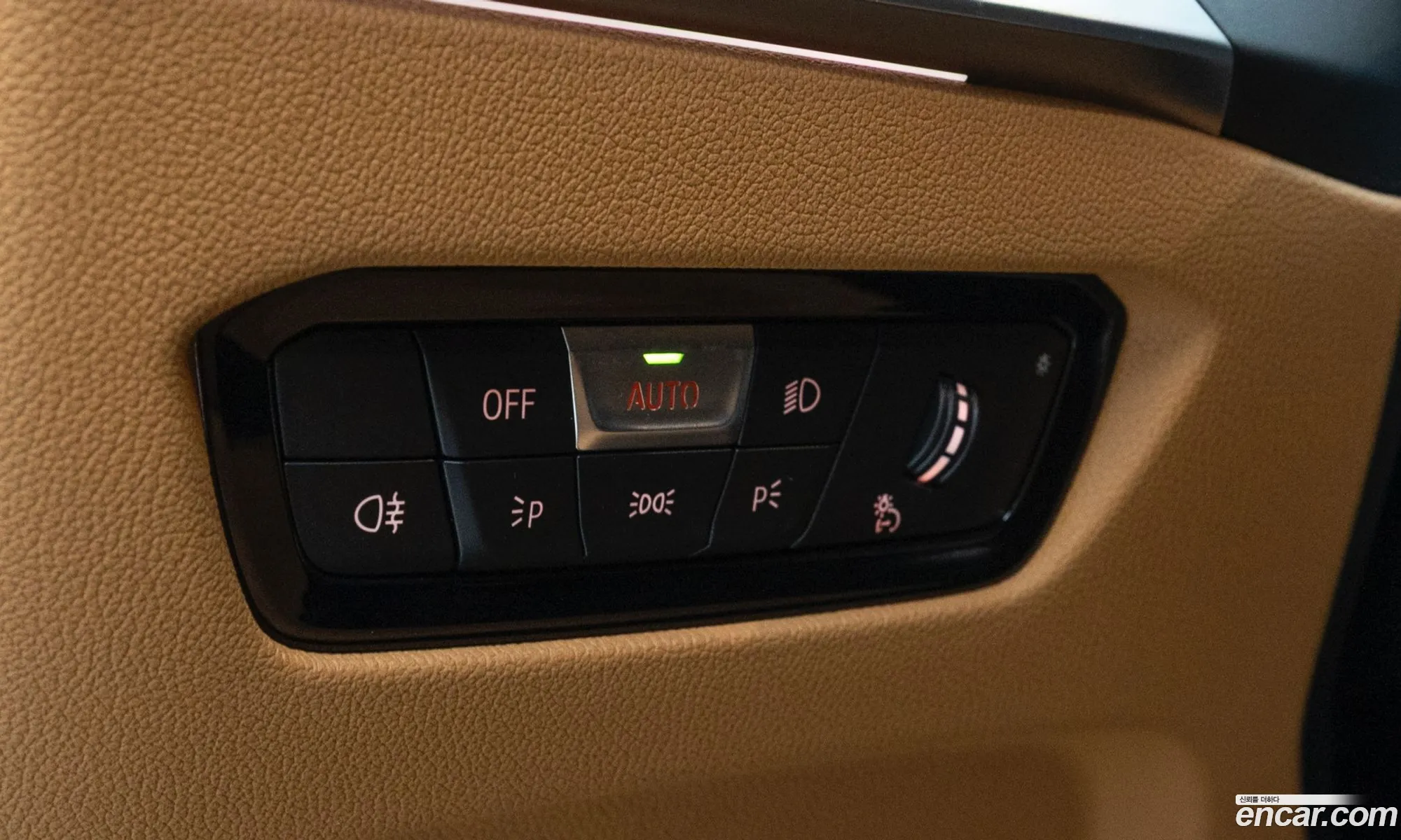 BMW 3 Series 2024 — 16