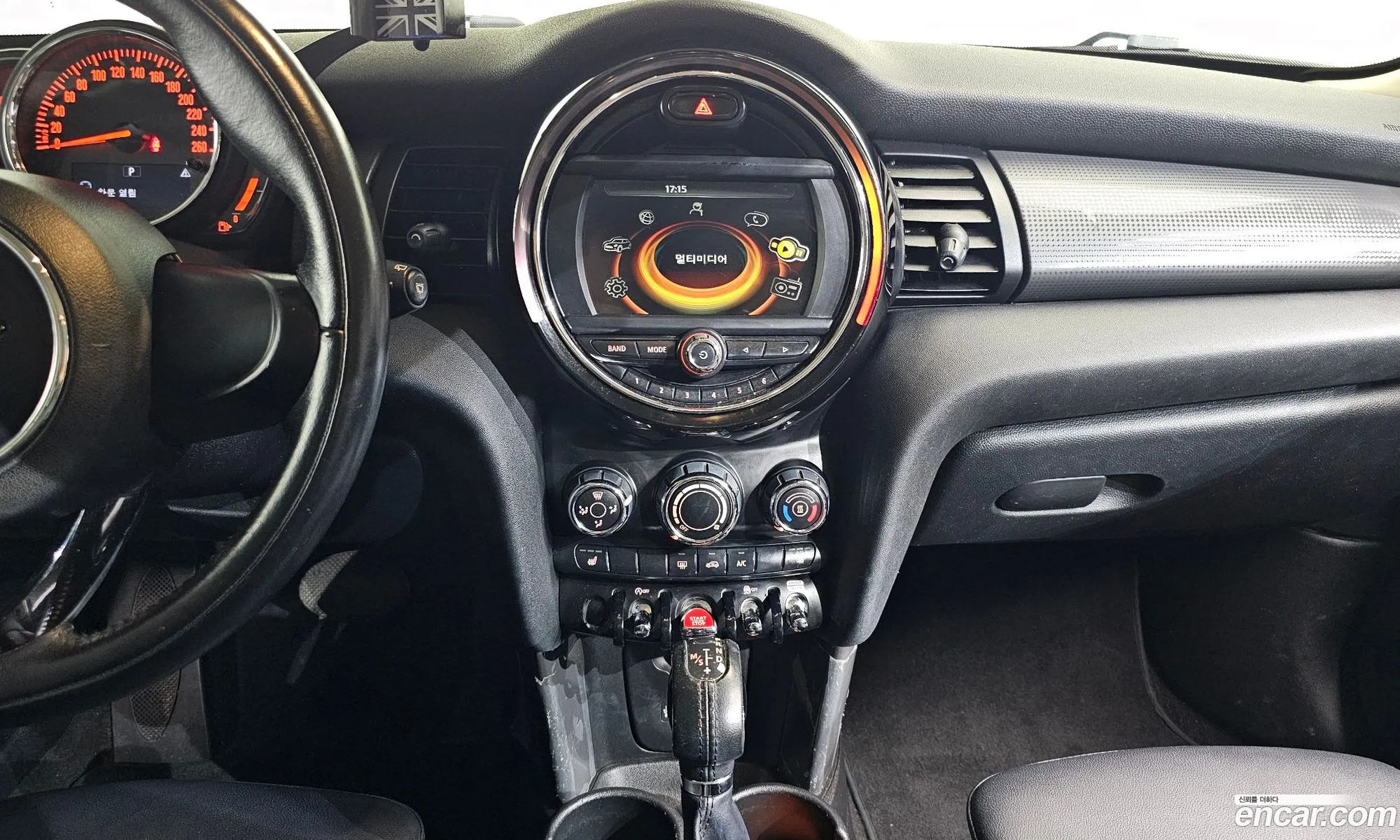 Mini Cooper 2017 WMWXU1103J2H33396 — 13