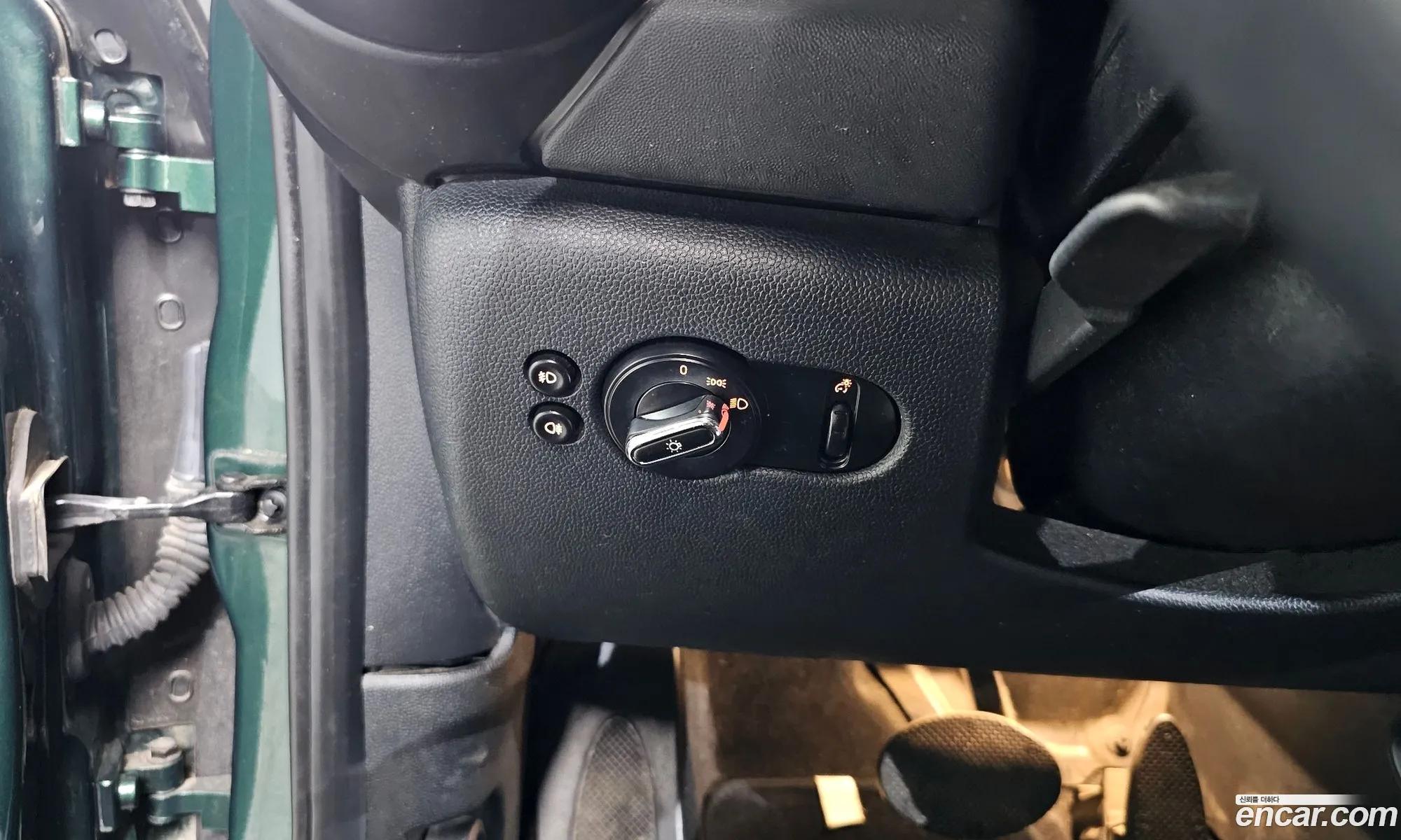 Mini Cooper 2017 WMWXU1103J2H33396 — 2
