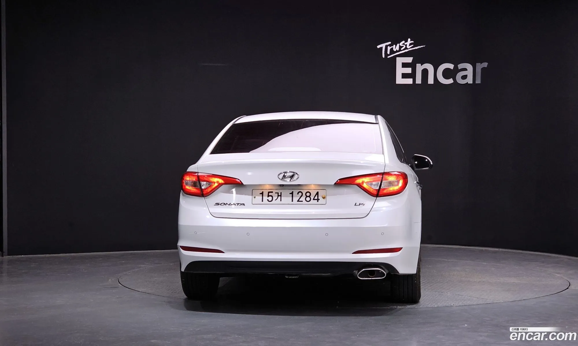 Hyundai LF Sonata 2014 — 2
