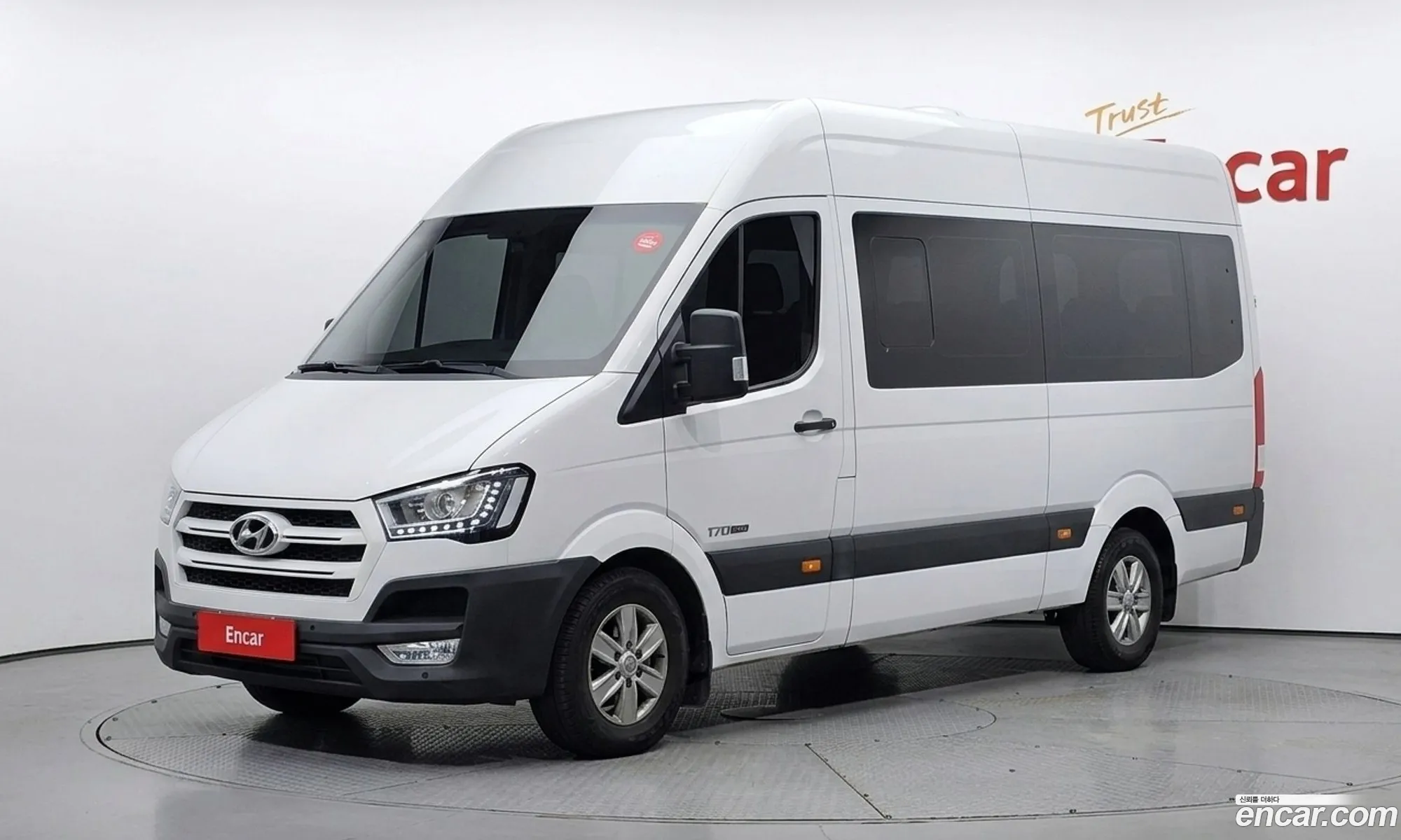 Hyundai Solati 2017 — 3