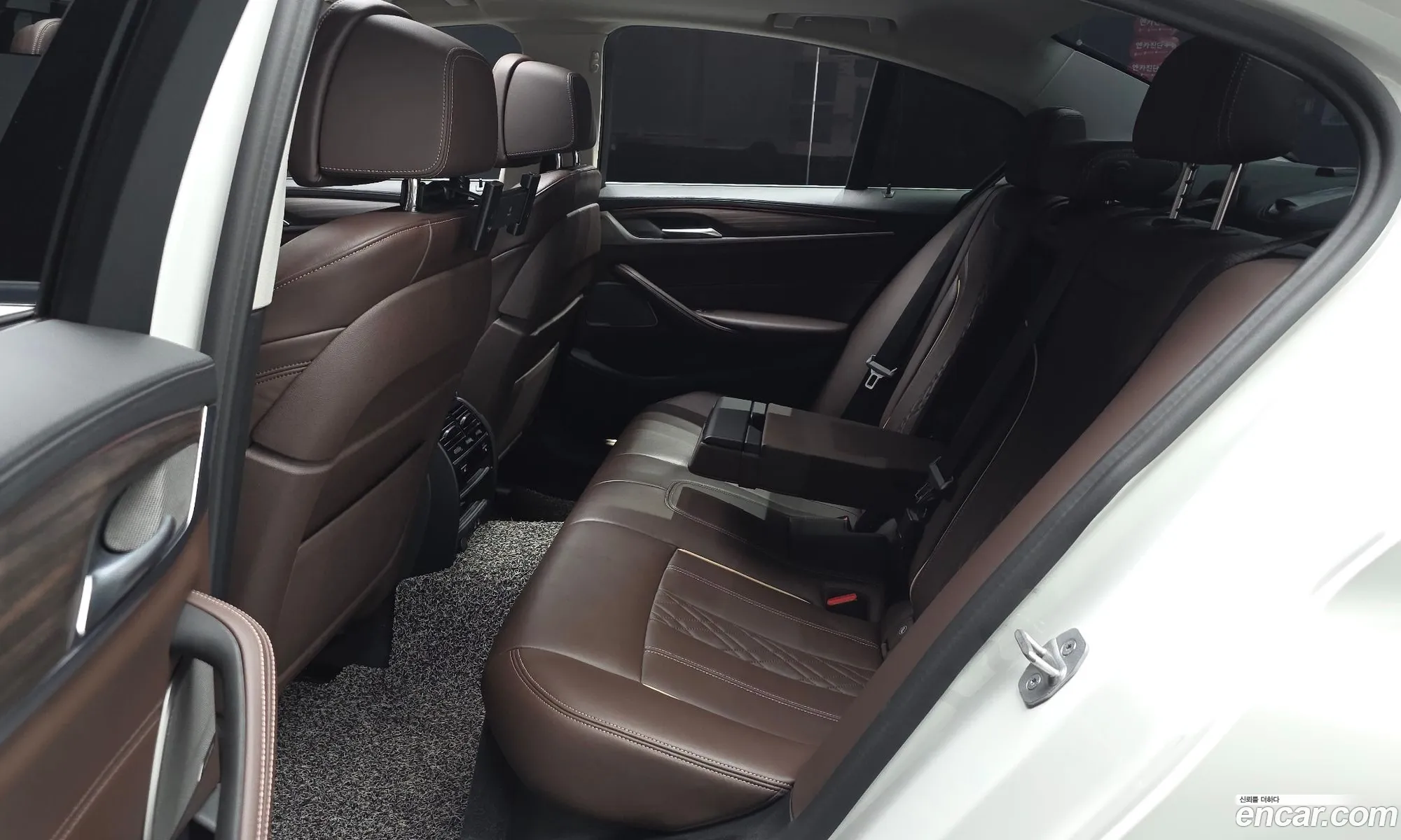 BMW 5 Series 2020 — 9