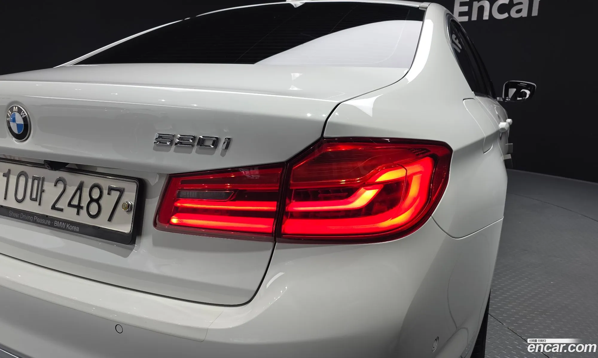BMW 5 Series 2020 — 34