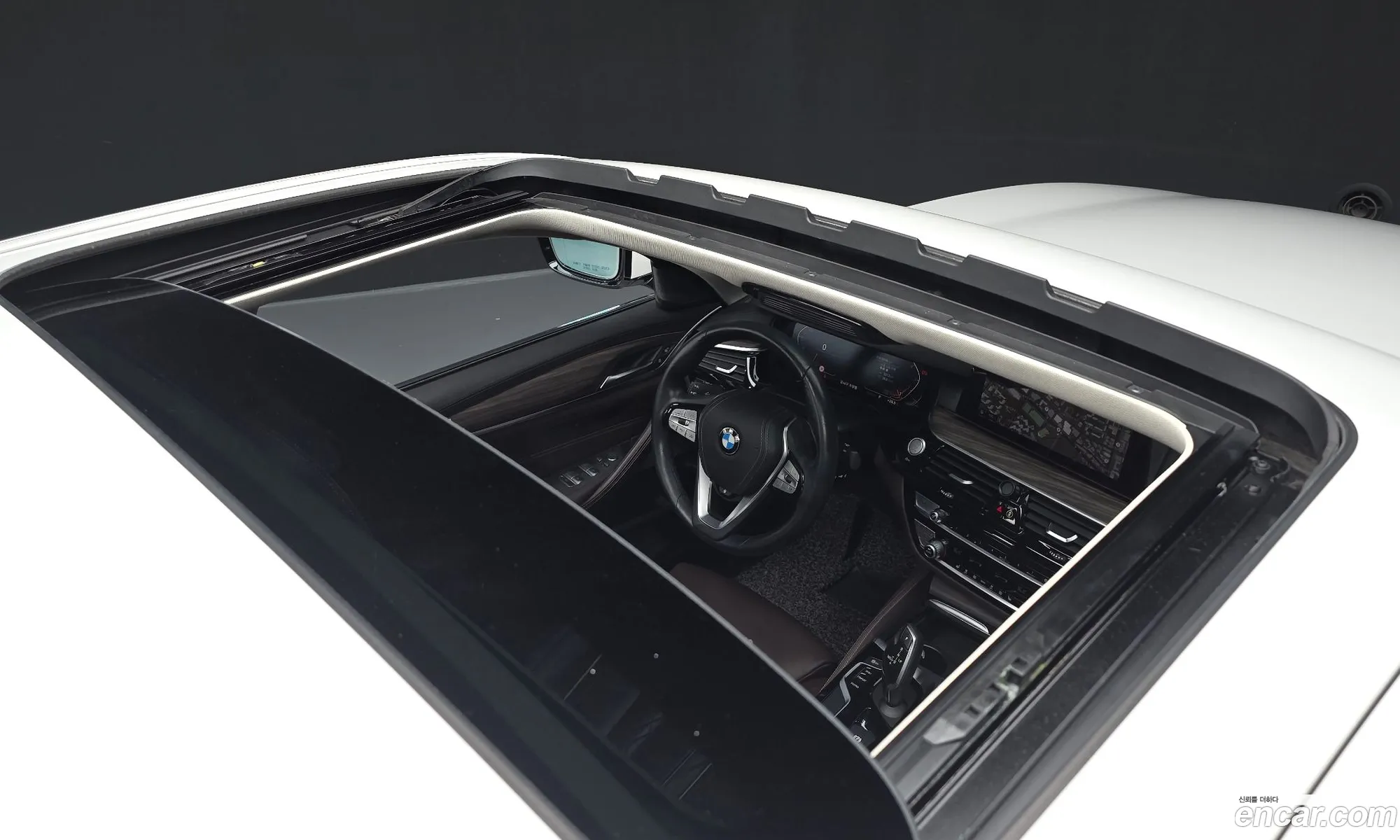 BMW 5 Series 2020 — 31