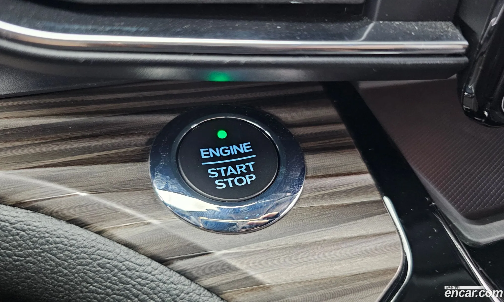 Ford Explorer 6th Gen 2021 — 21
