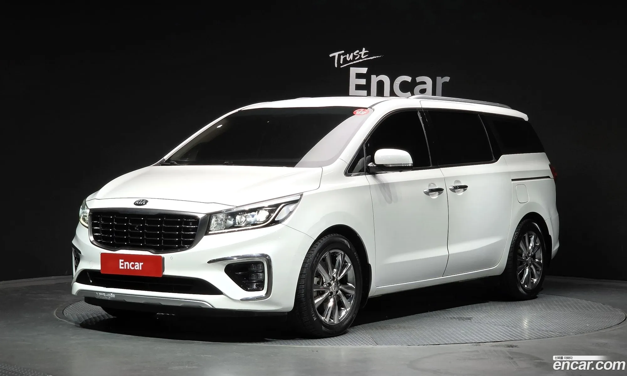 Kia Carnival 2018 — 3