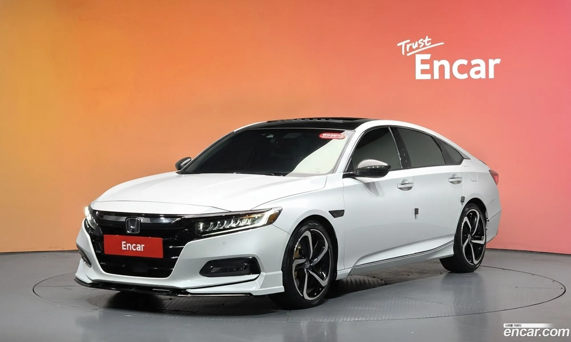 Honda Accord 10th Gen 2018 1HGCV2630JA510407 — 32