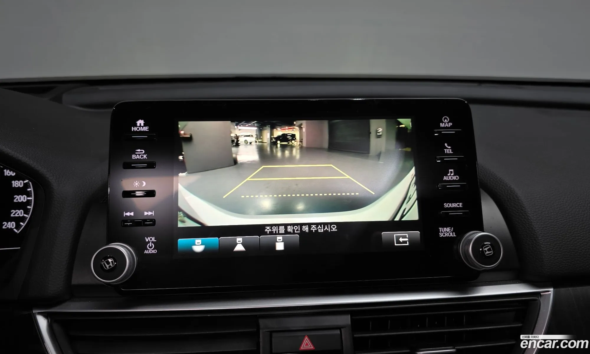 Honda Accord 10th Gen 2018 1HGCV2630JA510407 — 11