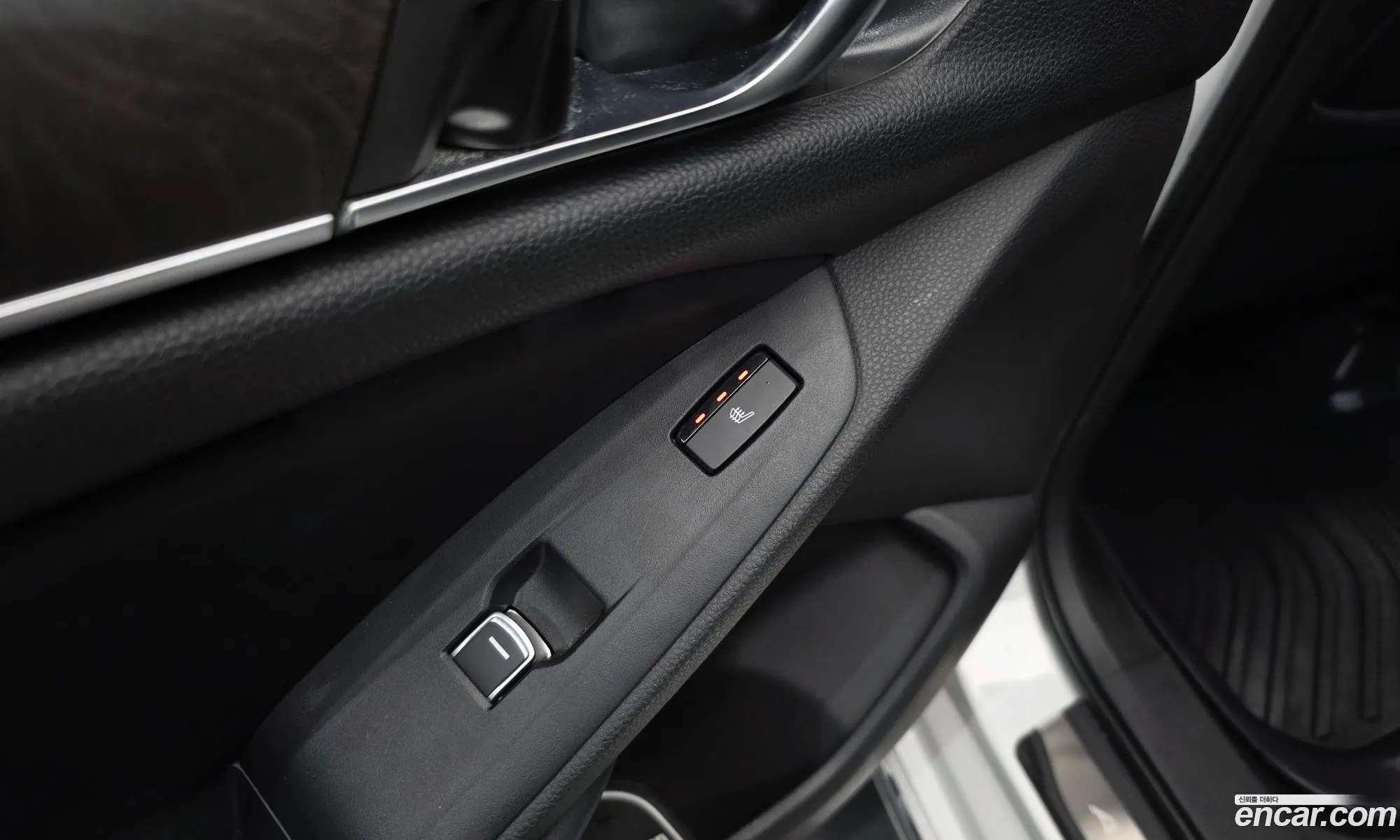 Honda Accord 10th Gen 2018 1HGCV2630JA510407 — 23