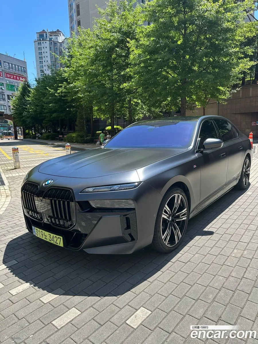 BMW i7 2024 — 10