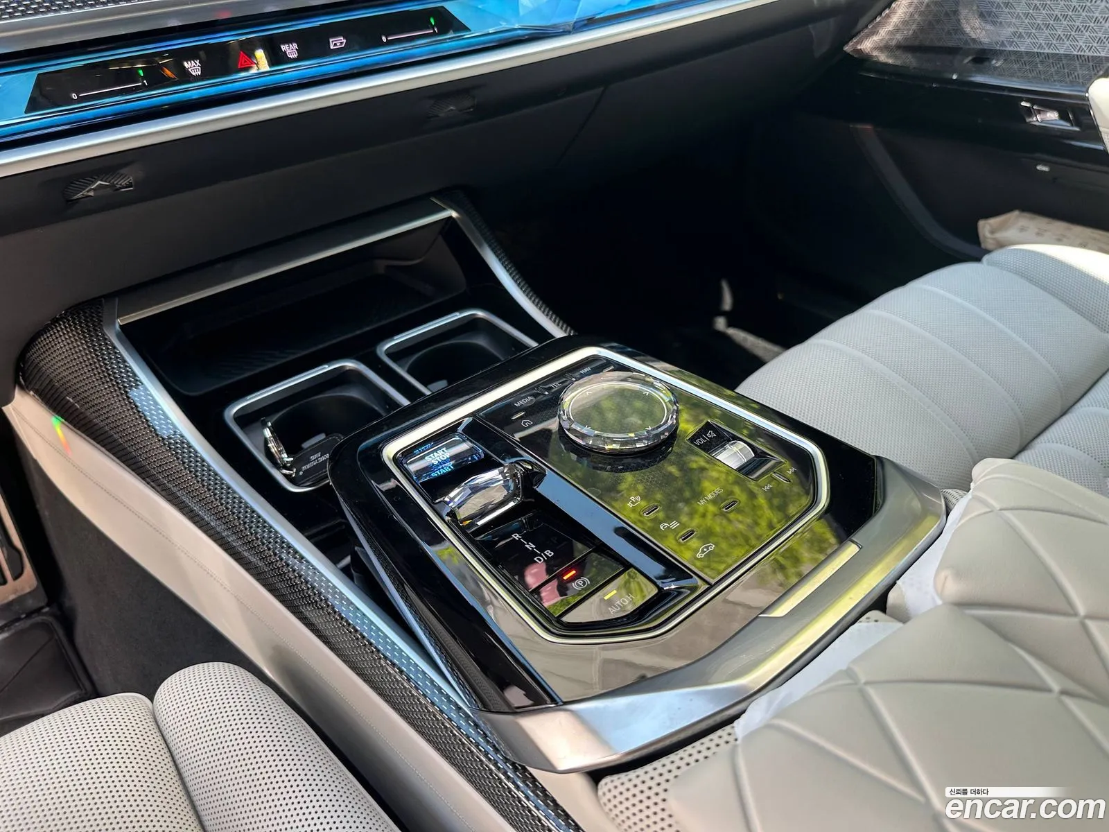 BMW i7 2024 — 15