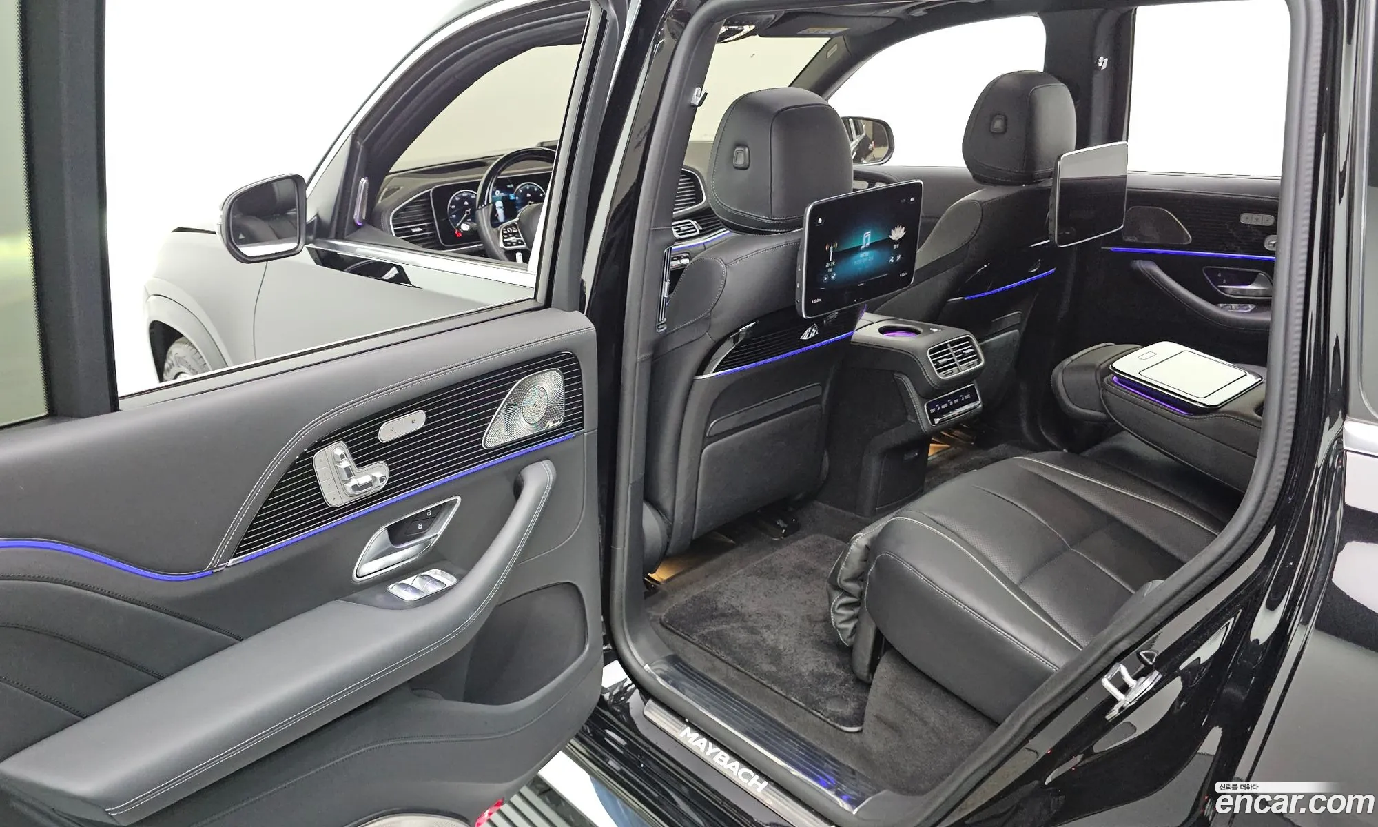 Mercedes-Benz GLS-Class X167 2023 — 21