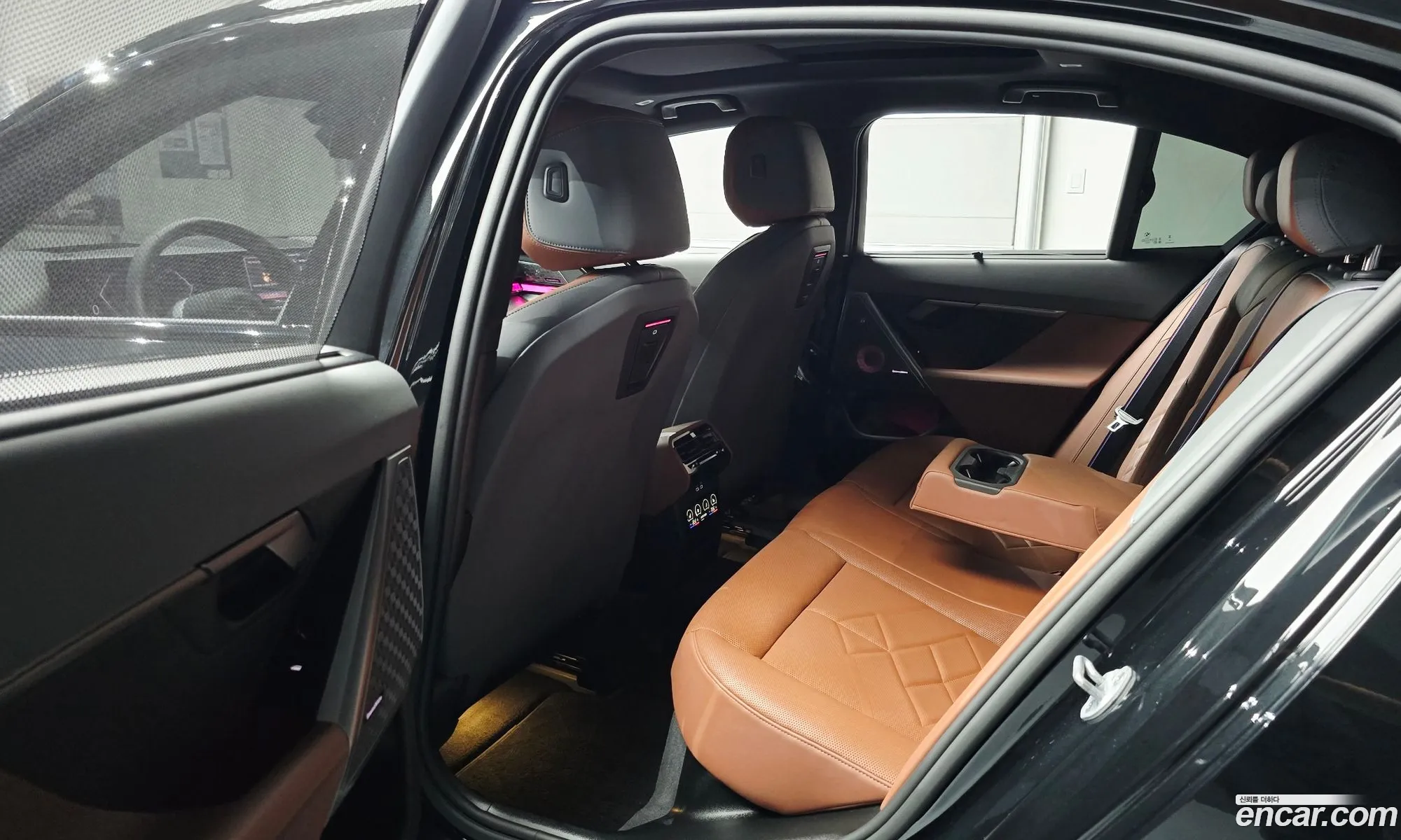 BMW 5 Series 2025 — 5