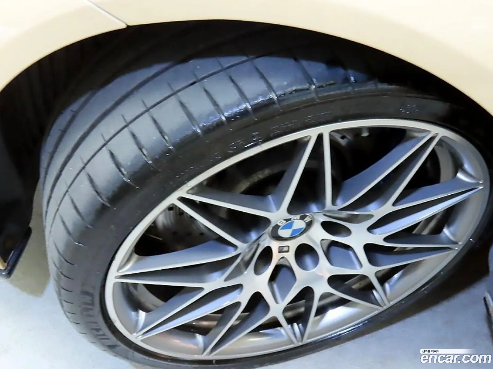 BMW M3 2017 — 8