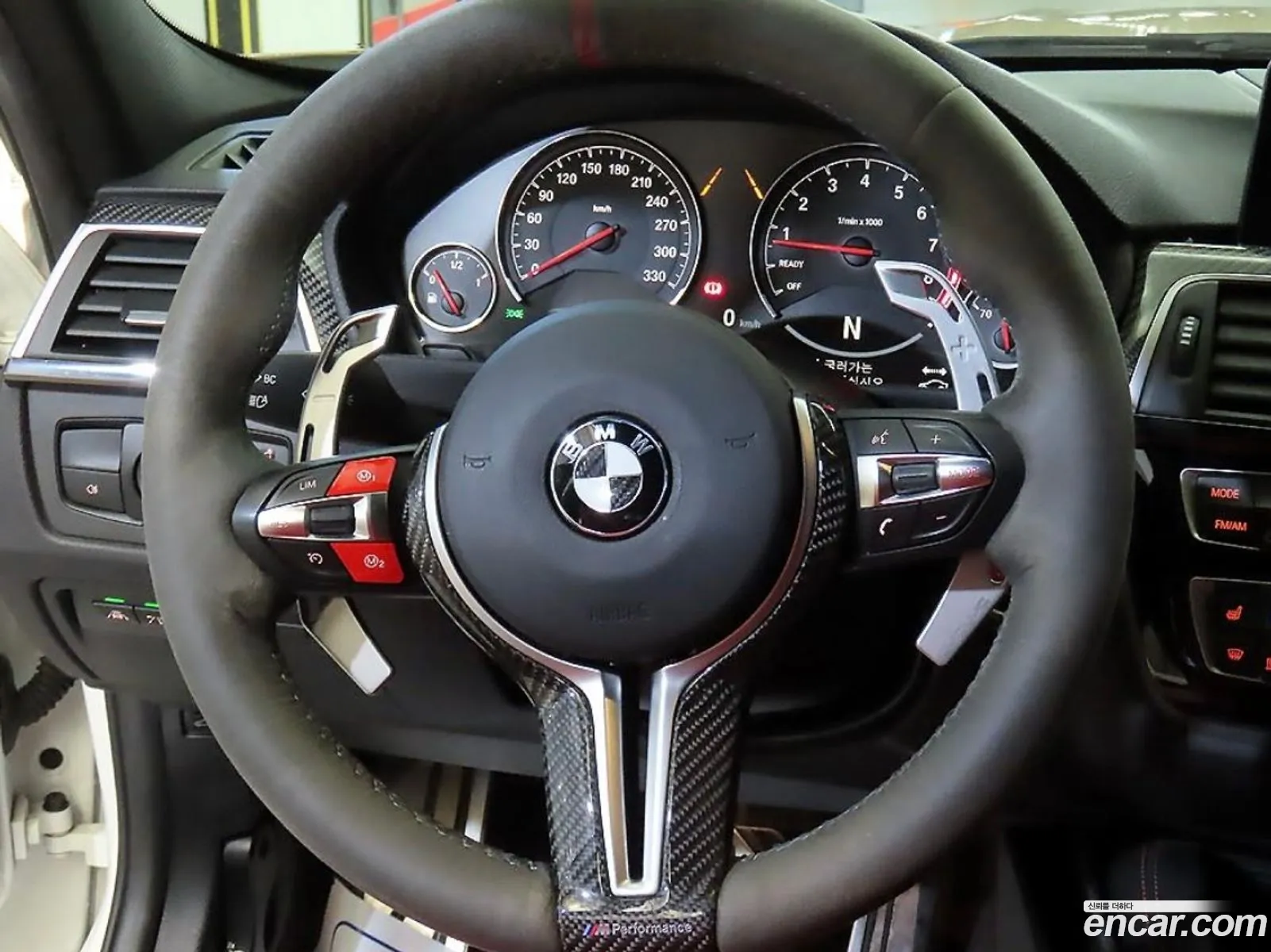 BMW M3 2017 — 12