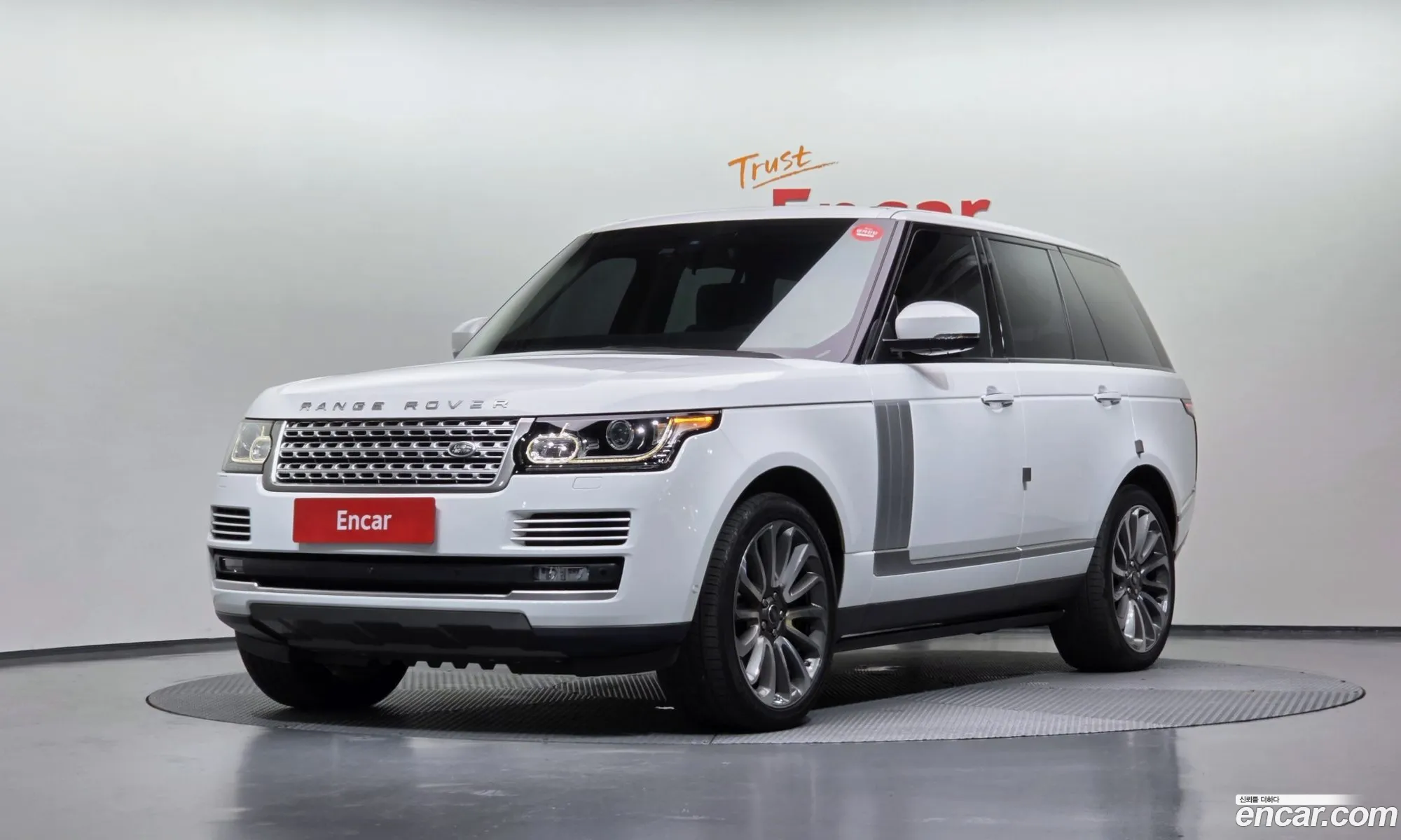 Land Rover Range Rover 2016 SALGA2EF0GA283940 — 17