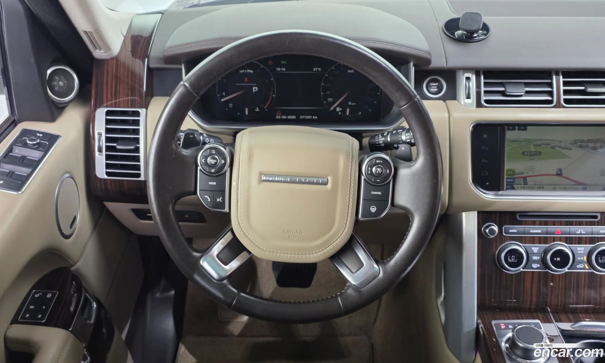 Land Rover Range Rover 2016 SALGA2EF0GA283940 — 13