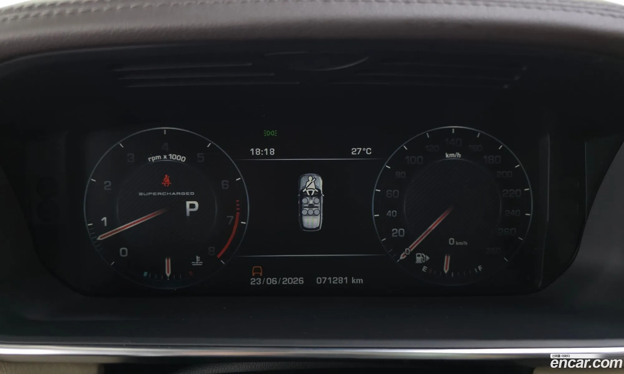 Land Rover Range Rover 2016 SALGA2EF0GA283940 — 11