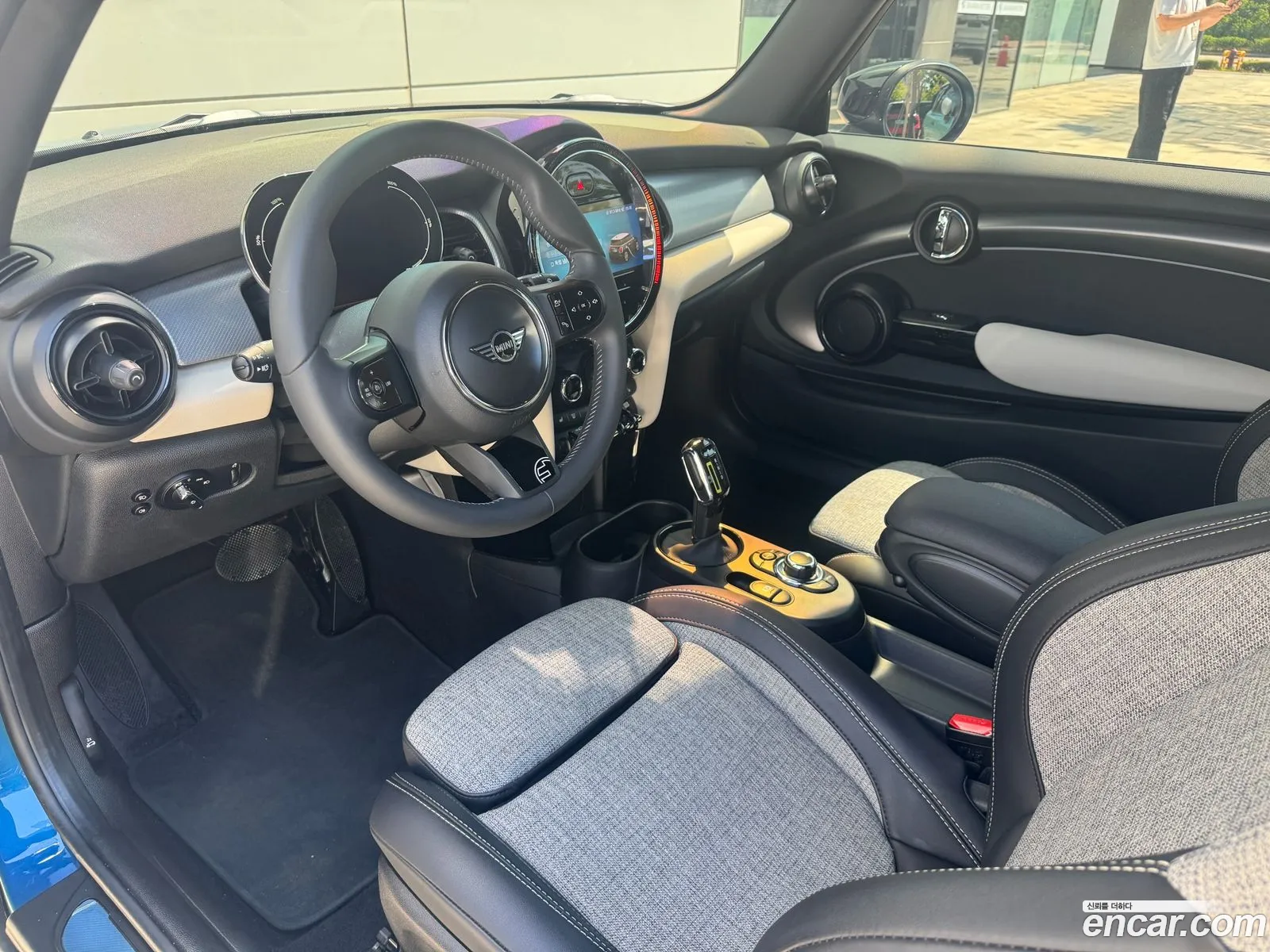 Mini Cooper Electric 2022 — 13