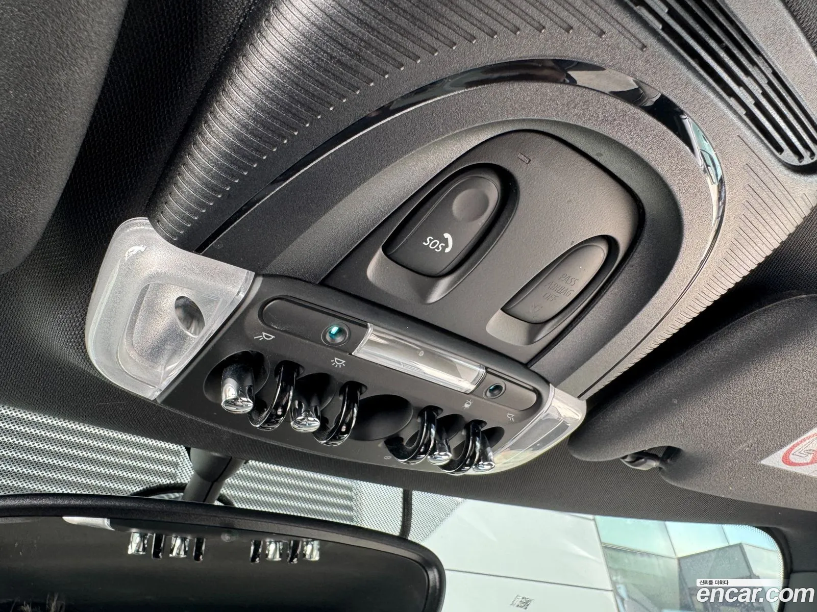 Mini Cooper Electric 2022 — 17