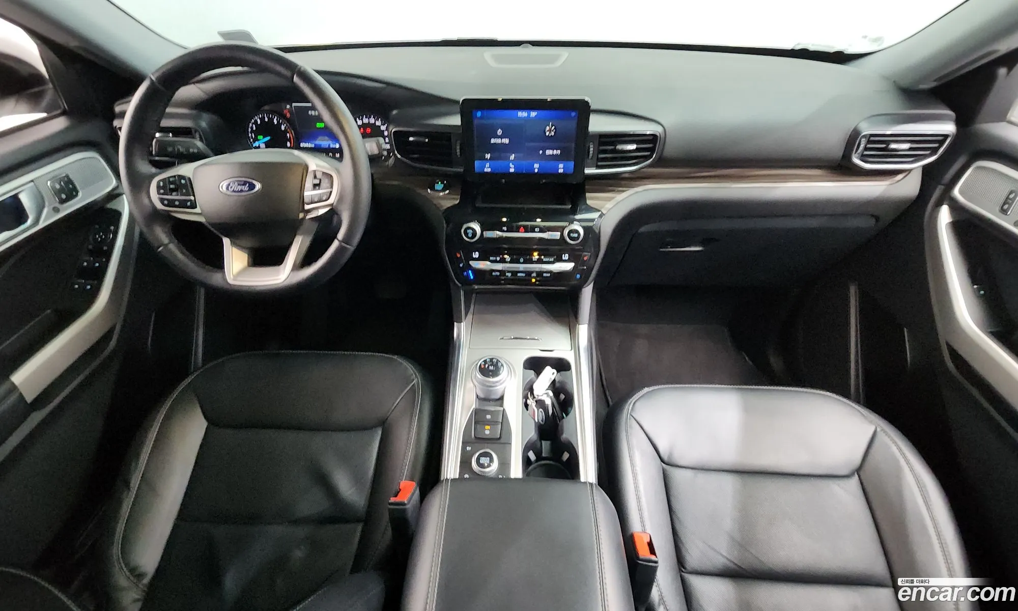 Ford Explorer 6th Gen 2021 1FM5K8FY1MNA19818 — 17