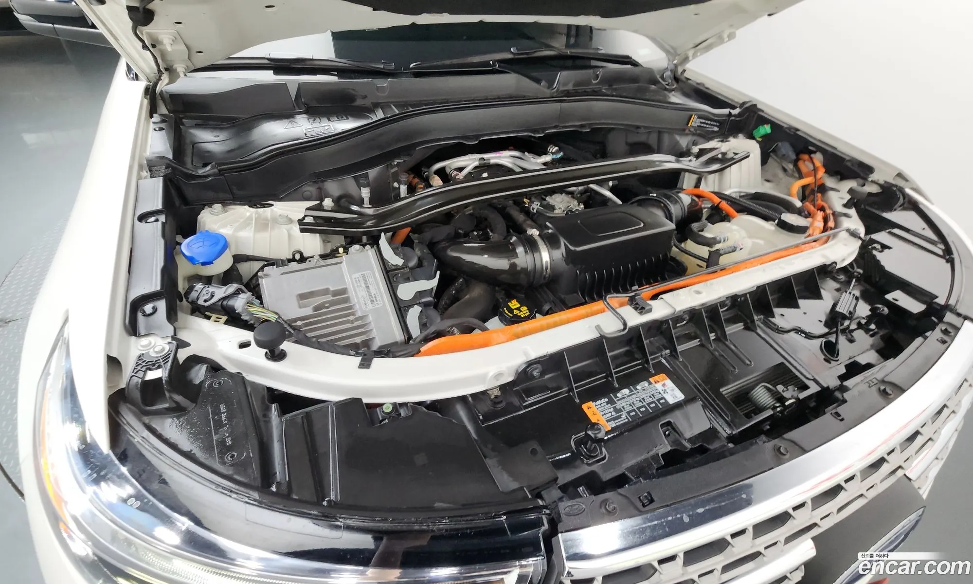 Ford Explorer 6th Gen 2021 1FM5K8FY1MNA19818 — 28