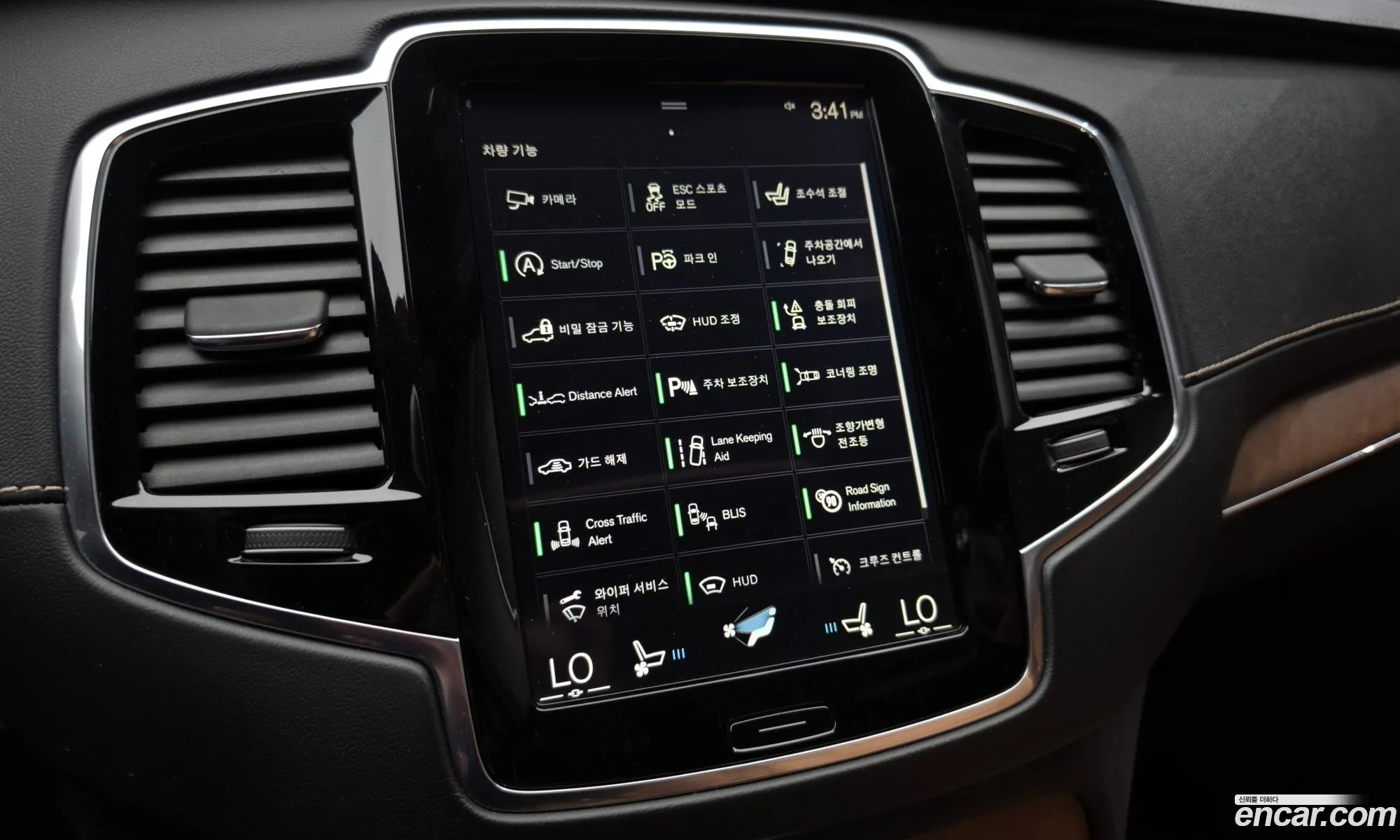 Volvo XC90 2016 YV1LF68BCH1121587 — 11