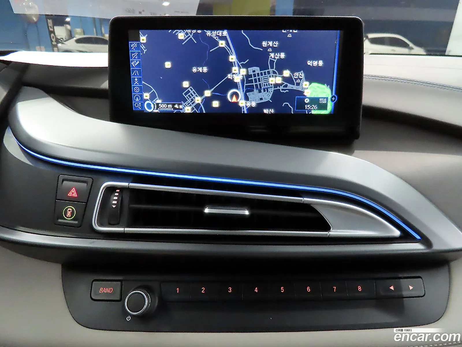 BMW i8 2015 — 10