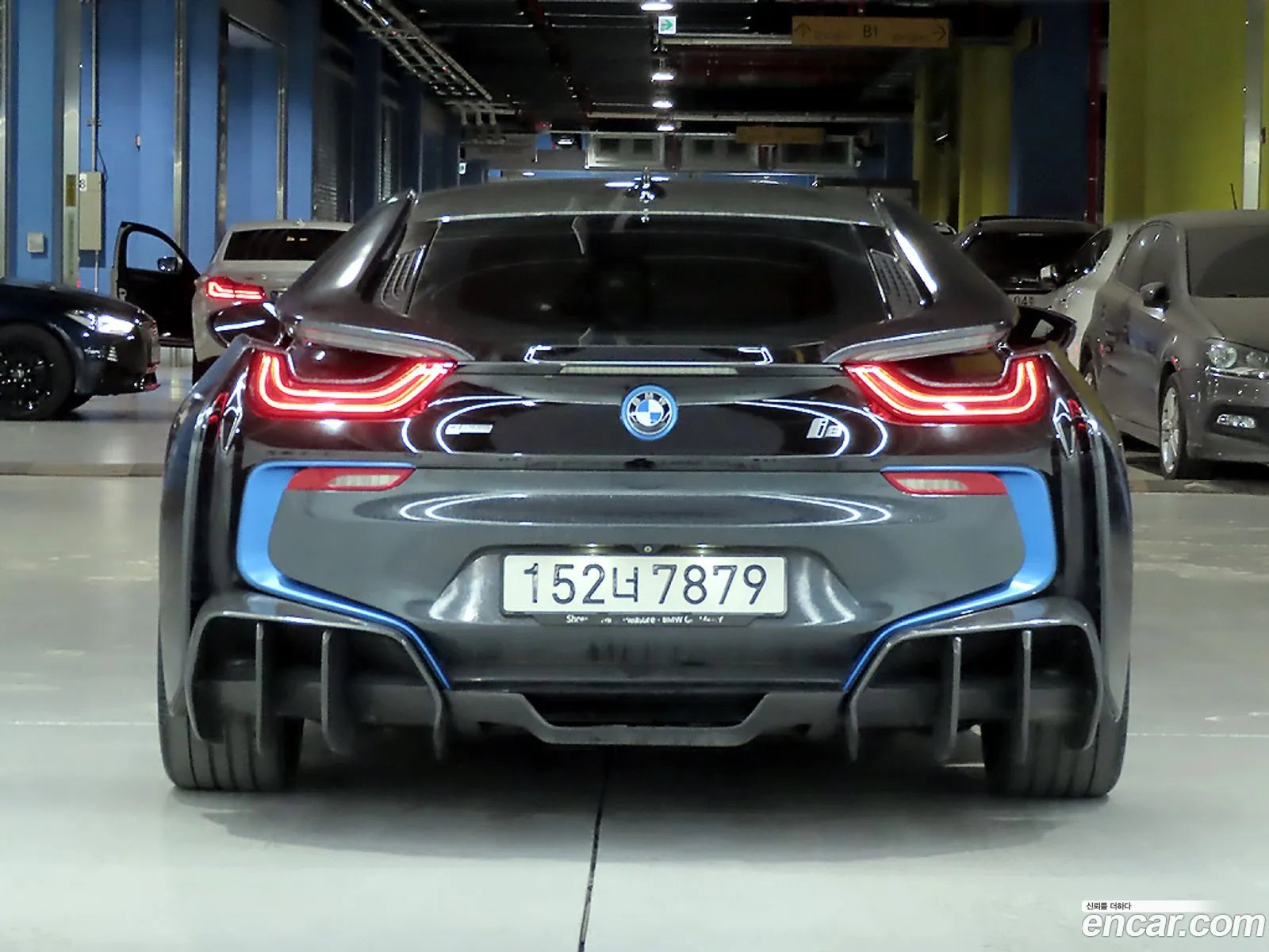 BMW i8 2015 — 7