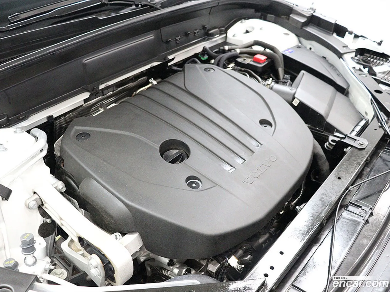 Volvo XC60 2023 — 14