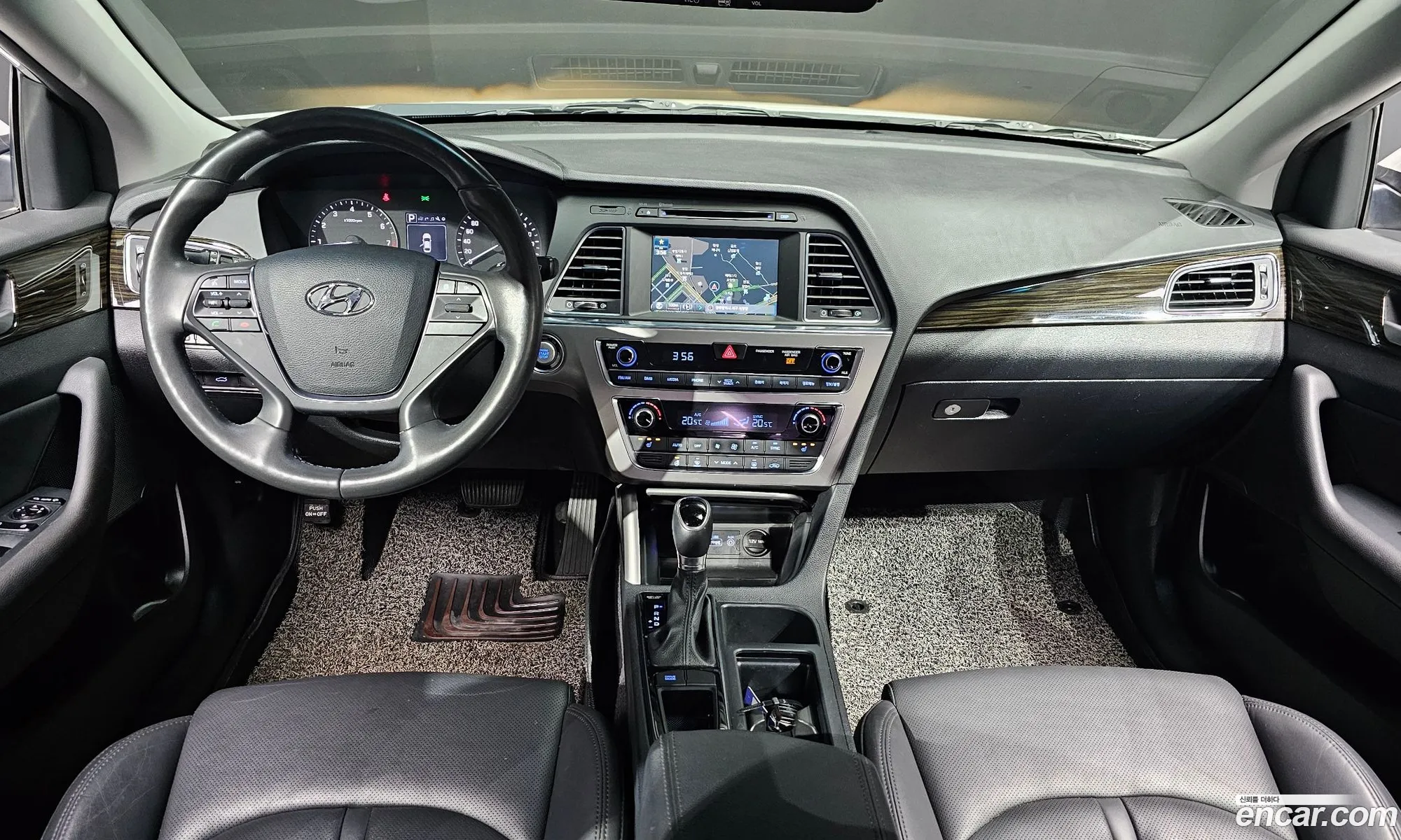 Hyundai LF Sonata 2016 — 2