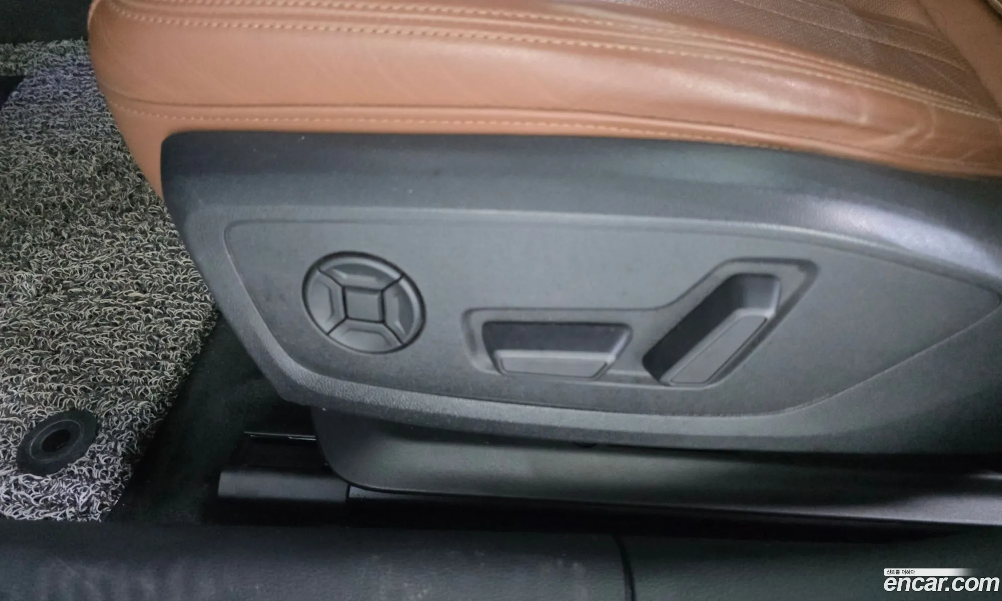 Audi A6 2021 WAUZZZF23MN010165 — 17